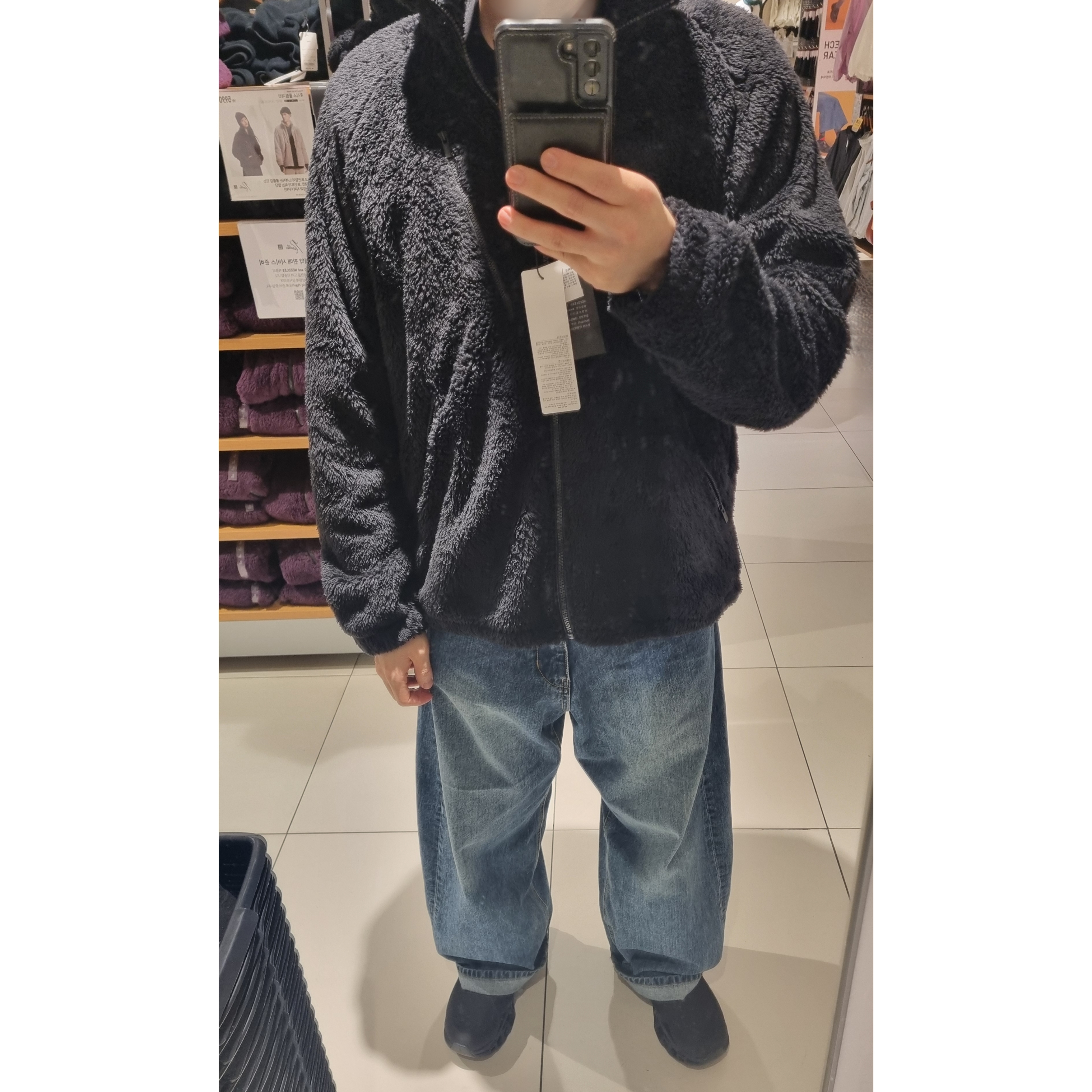 On Running x Post Archive Faction (Paf) Cloudmonster 2 Black Magnet, Uniqlo x Needles Fleece Jacket Black - KR 착용 스타일 - 1