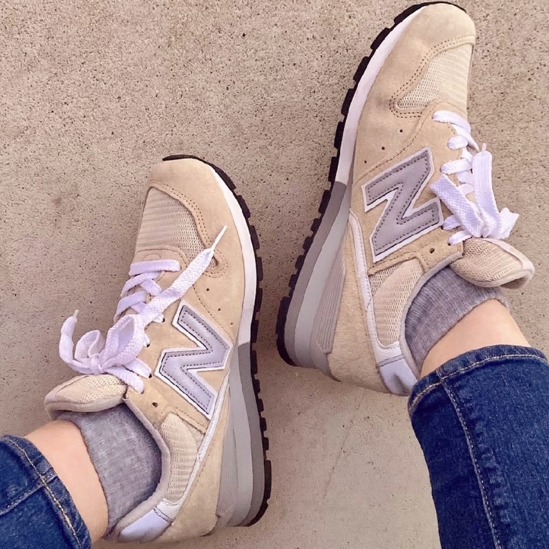 (W) New Balance 996 Beige 착용 스타일