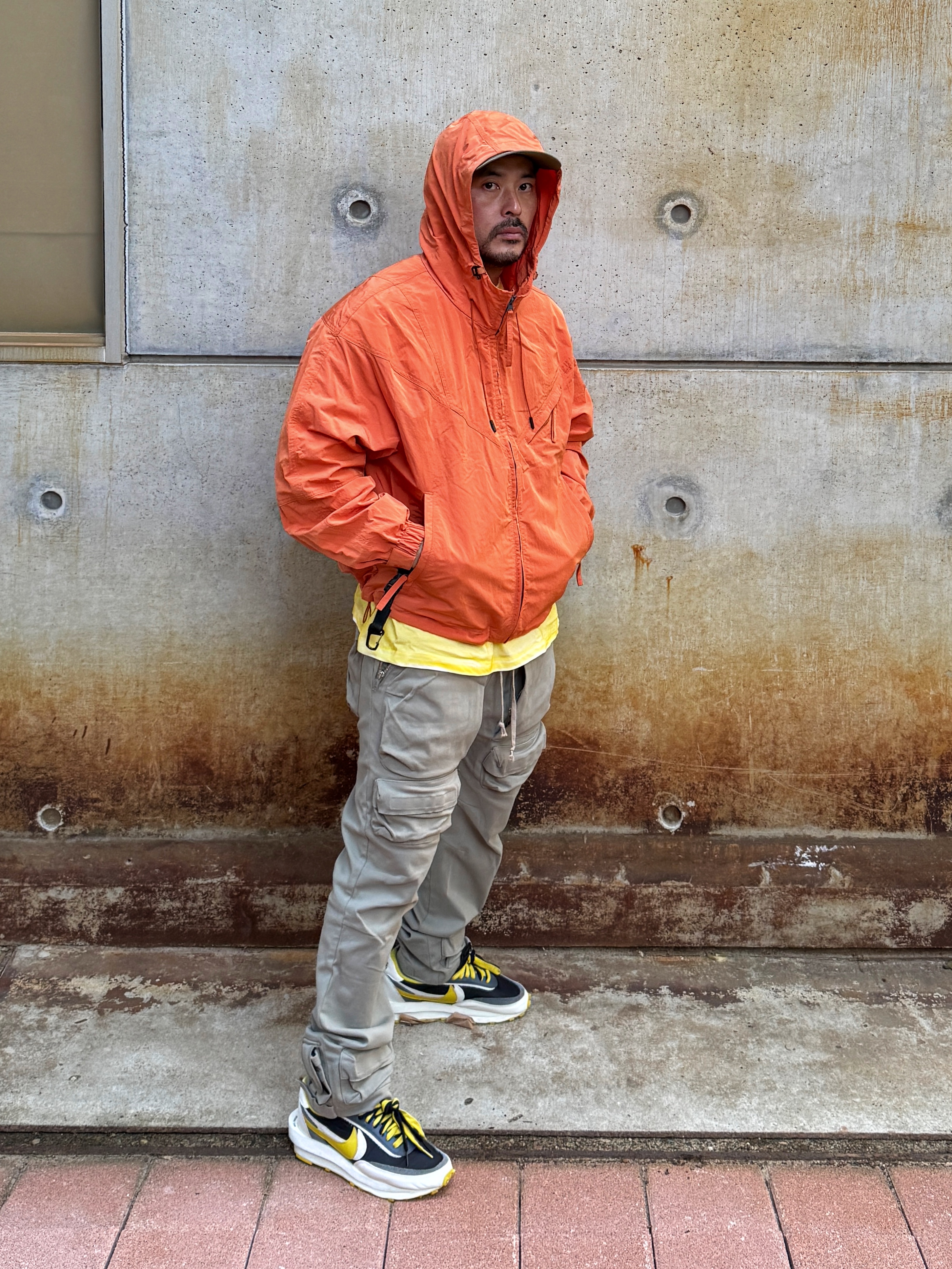 Nike x Sacai x Undercover LDWaffle Black Bright Citron 착용 스타일 - 2