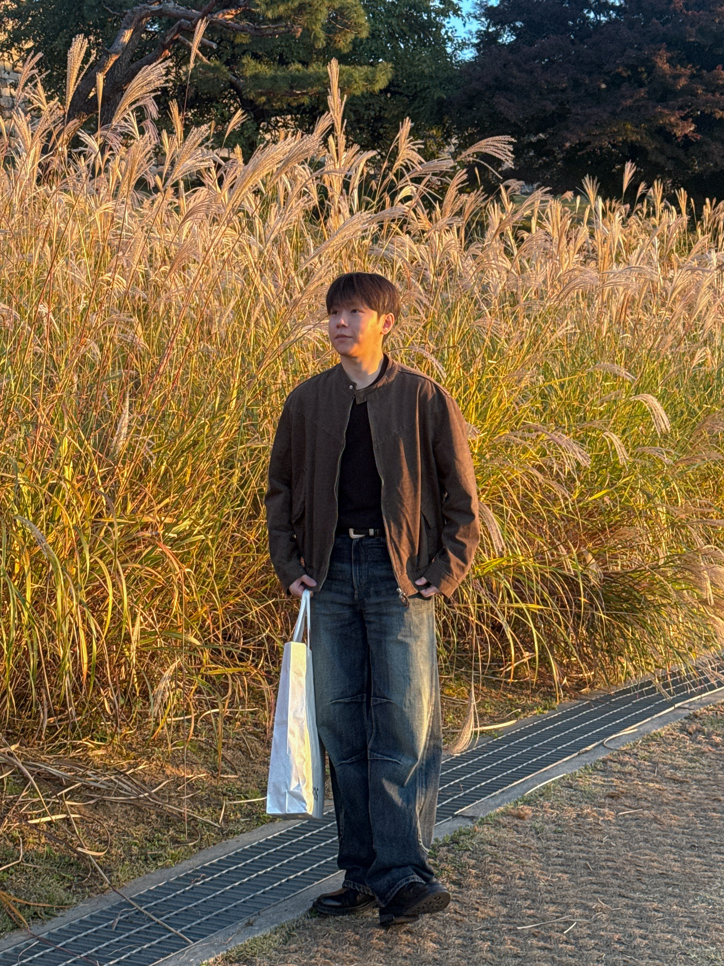 LOSTGARDEN Uniform Washed Derby Black 착용 스타일