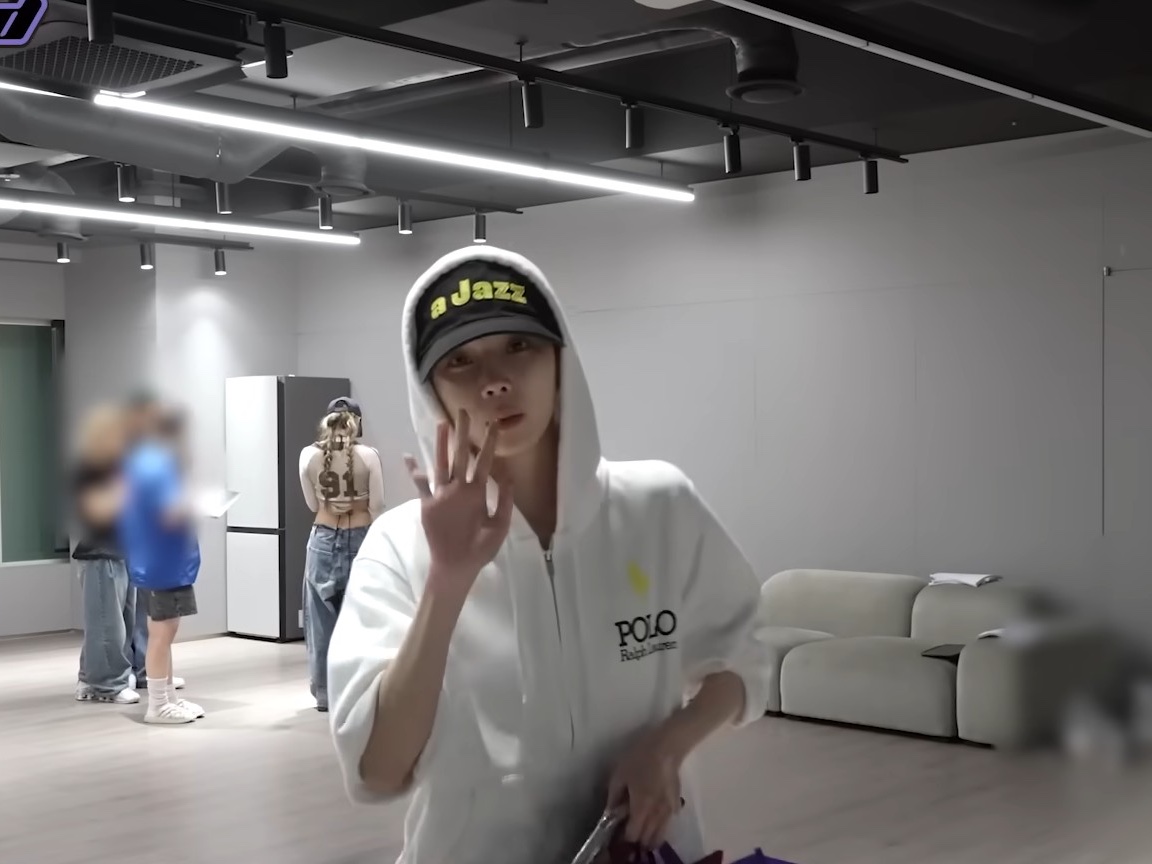 Kikozy A Jazz Cap Black, Kikozy A Jazz Cap Beige 착용 스타일 - 3