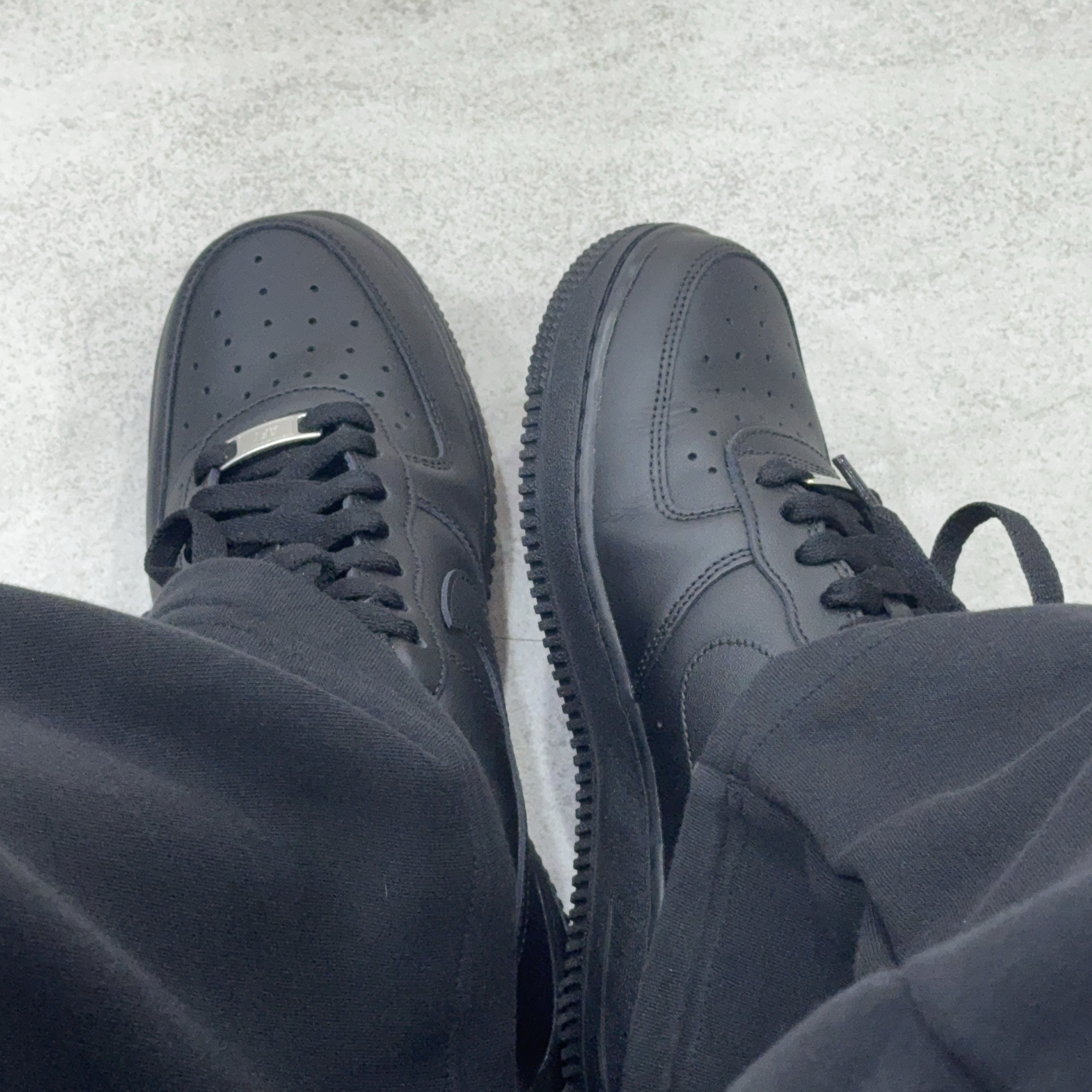 Nike Air Force 1 '07 Low Triple Black, (W) Adidas Essentials 3-Stripes French Terry Wide Pants Black - KR Sizing 착용 스타일 - 1