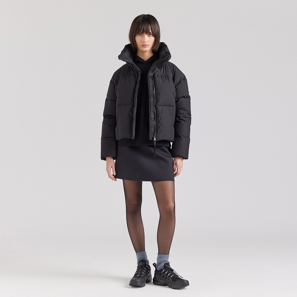 피레넥스 (24FW) 하모니 크롭 숏 다운 자켓 - 블랙(Pyrenex (24FW) HARMONIE Crop Short Down Jacket - Black) - 2