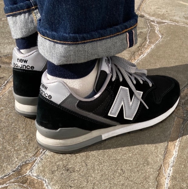 New Balance 996 Black Silver 착용 스타일