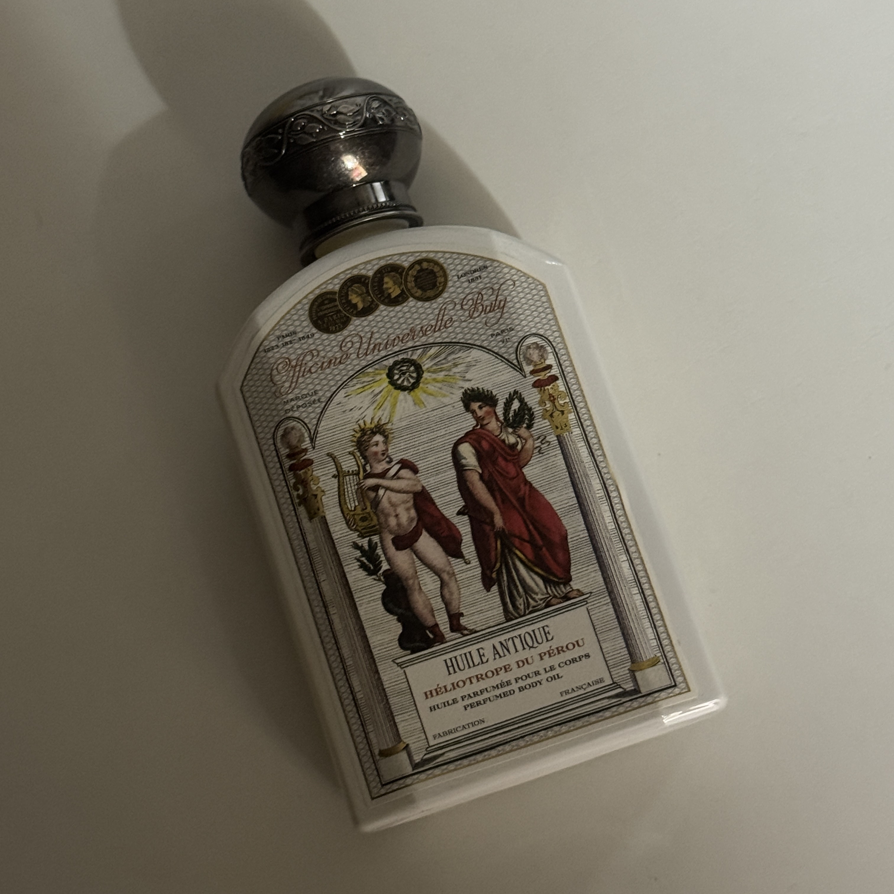 Buly 1803 Huile Antique Body Oil Peru Heliotrope 190ml, Santa Maria Novella Melograno Eau de Cologne 50ml 착용 스타일 - 1