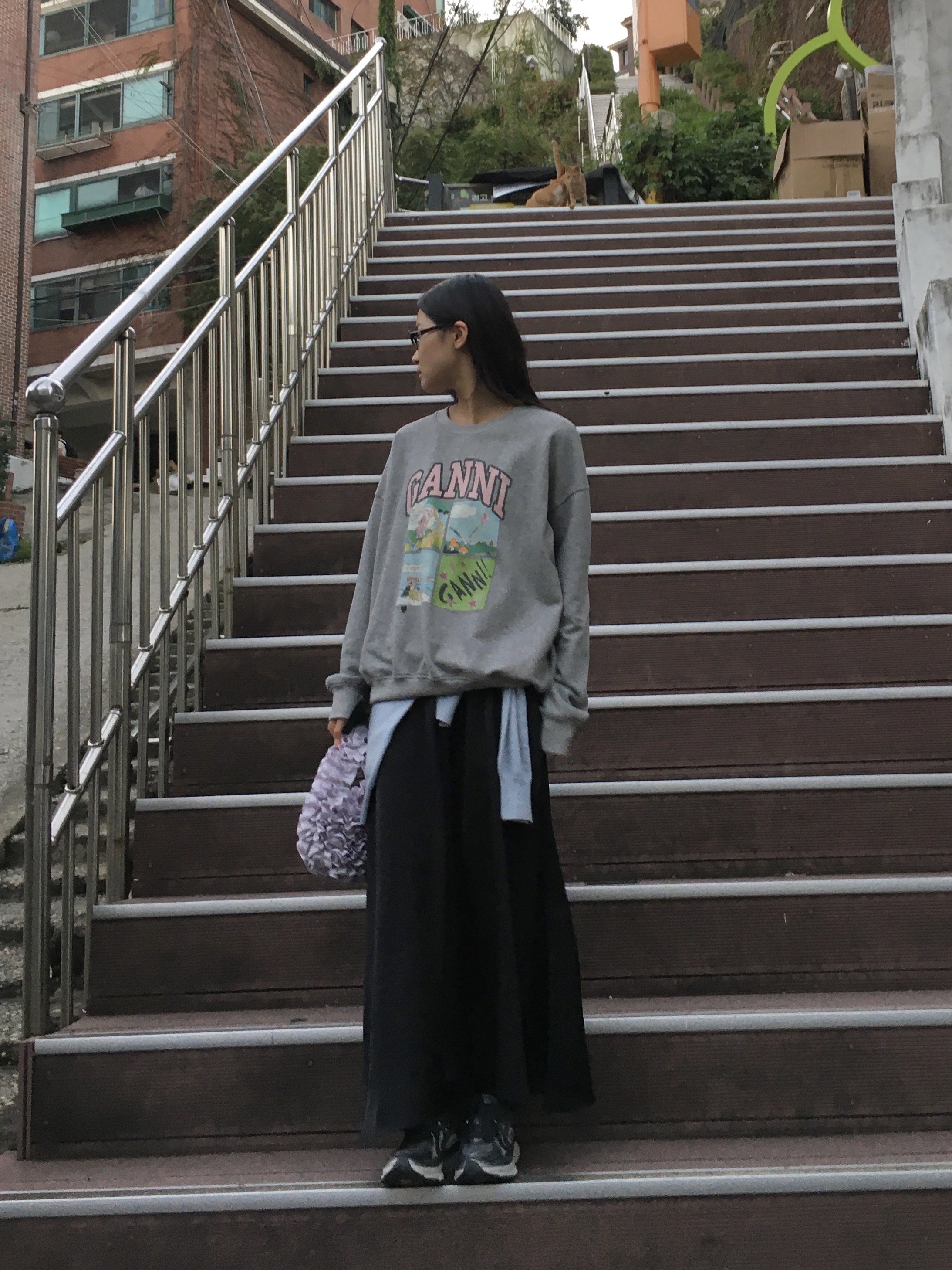 COS Dahlia Micro Bag Lilac 착용 스타일 - 1