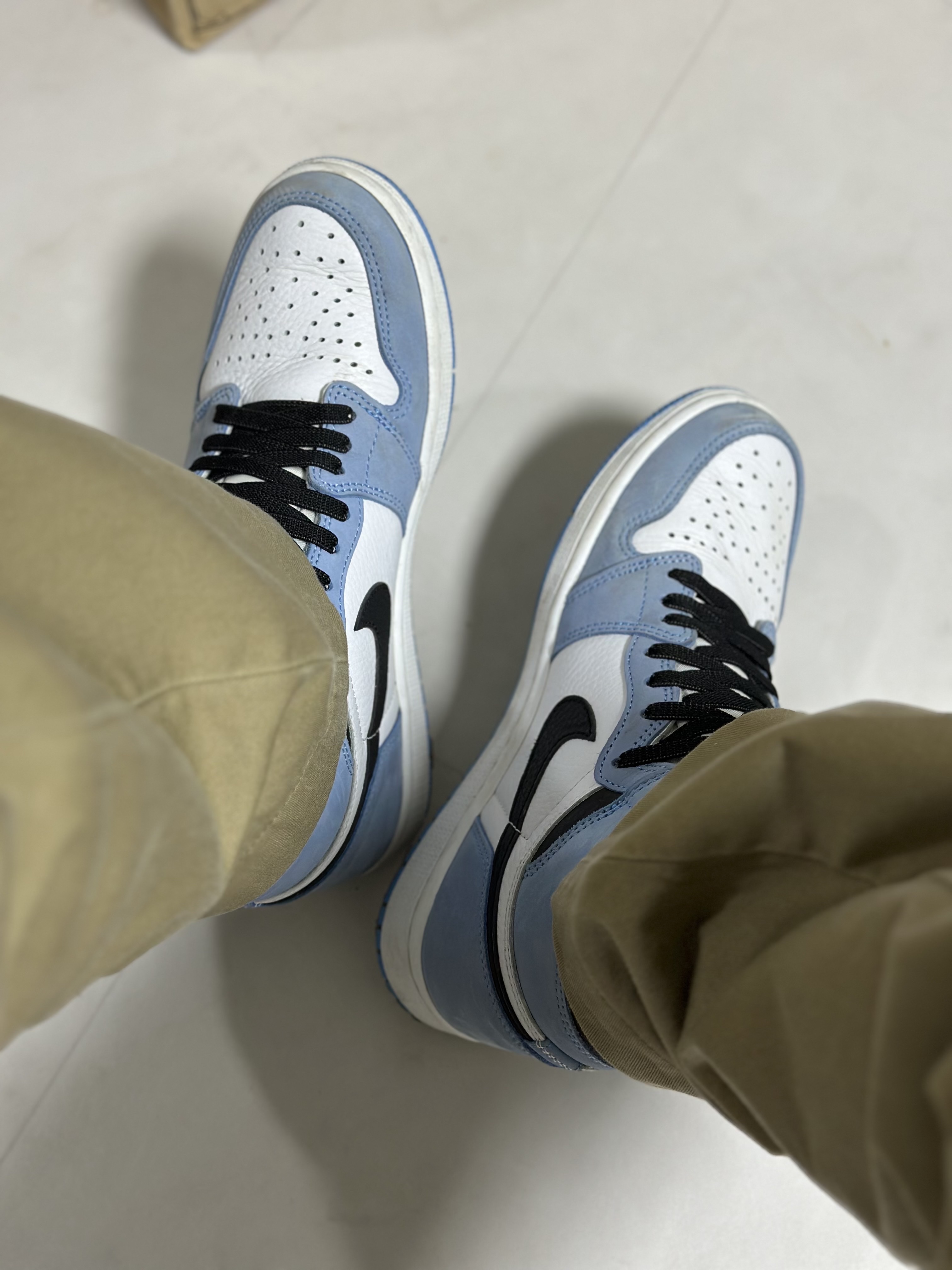 Jordan 1 High Golf University Blue 착용 스타일
