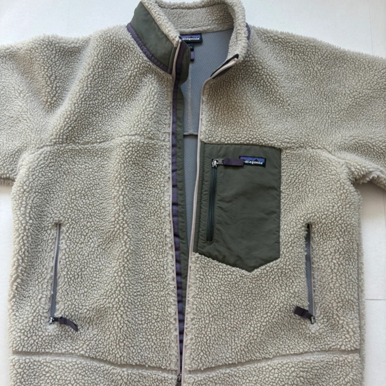 Patagonia Classic Retro-X Jacket Seabird Grey 착용 스타일