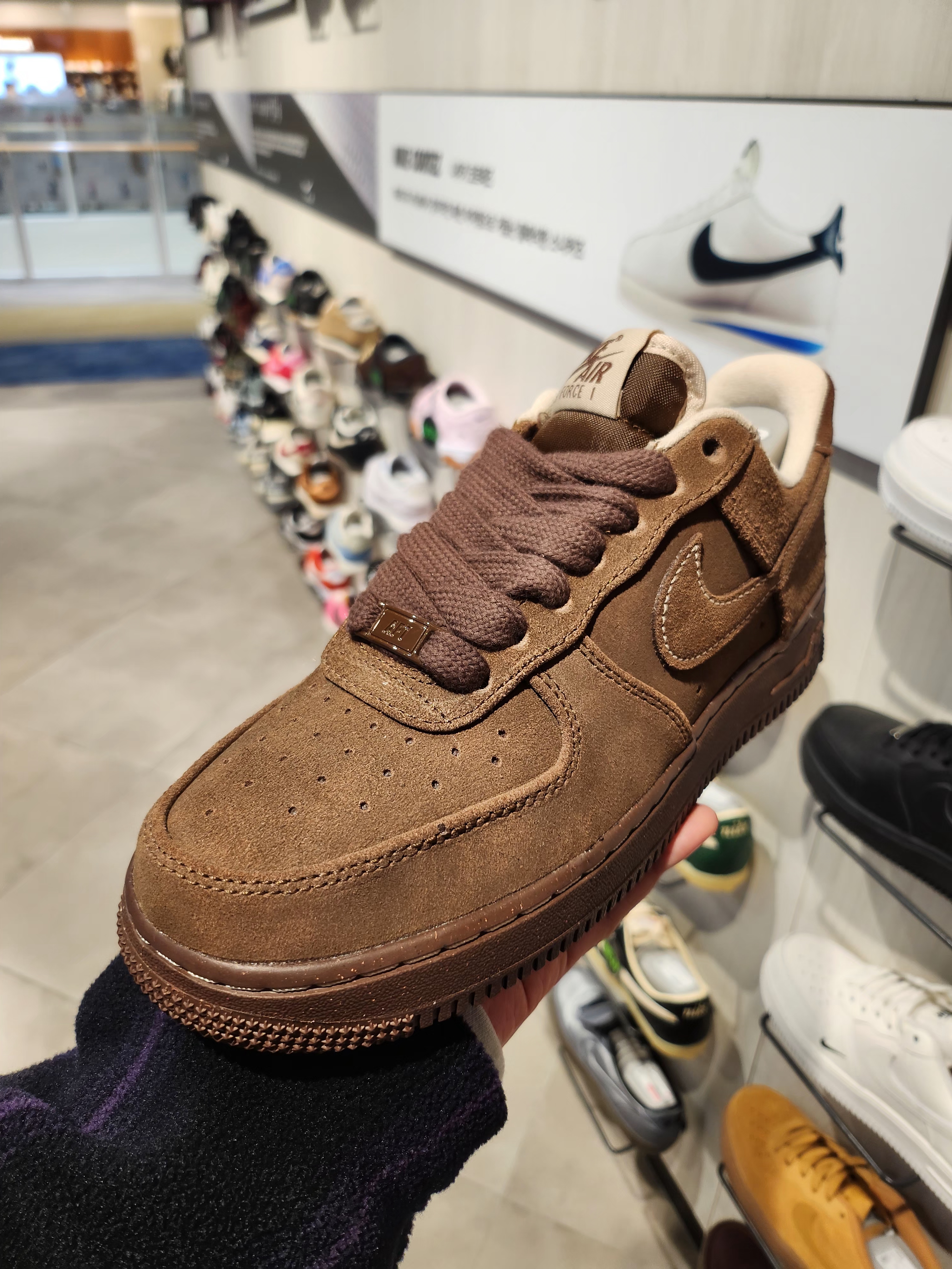(W) Nike Air Force 1 '07 Cacao Wow 착용 스타일