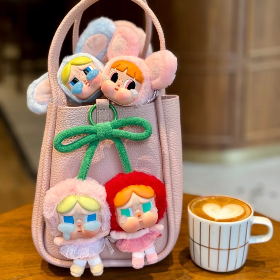 Pop Mart Crybaby x Powerpuff Girls Series Keyring Bunny Blossom (Opened Case), Pop Mart Crybaby x Powerpuff Girls Series Keyring Bunny Bubbles (Opened Case) 착용 스타일