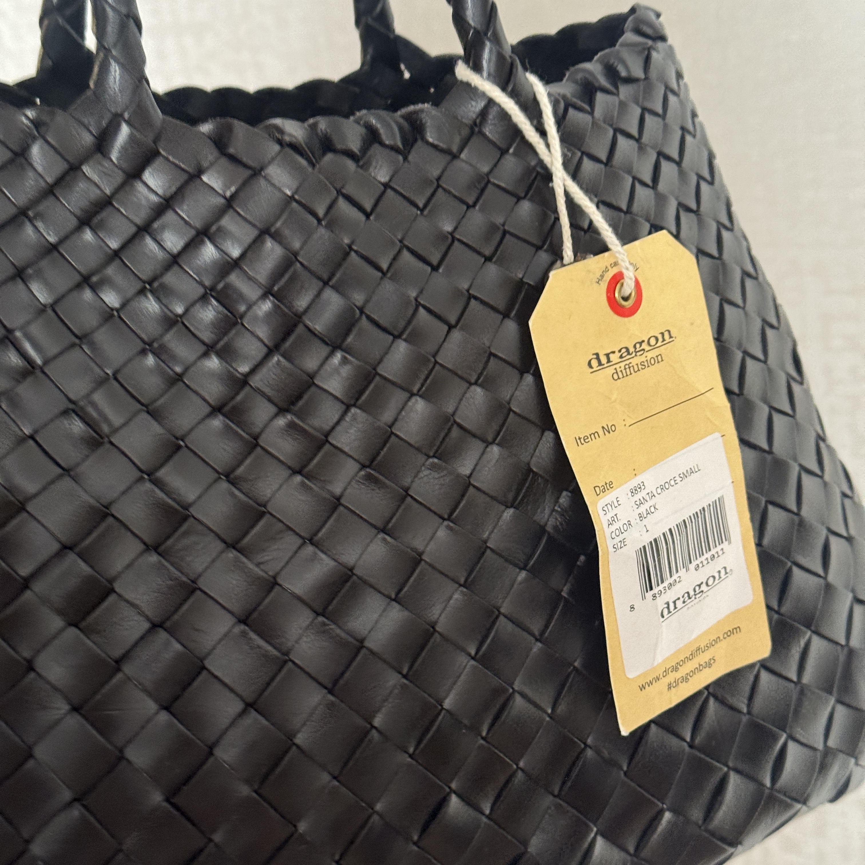 Dragon Diffusion Santa Croce Small Black 착용 스타일 - 2