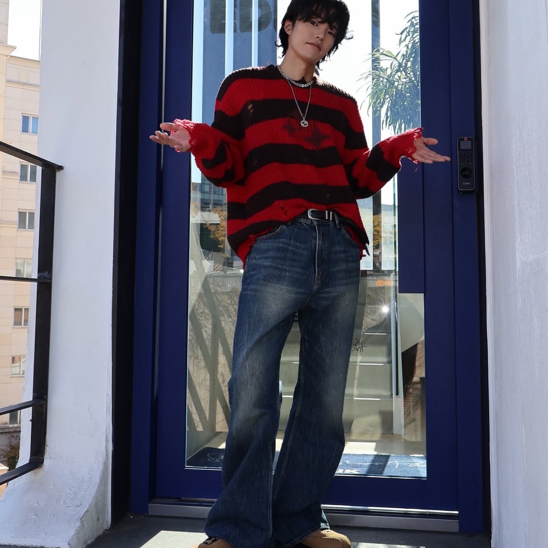 Mea Vintage Striped Wool Knit Red 착용 스타일 - 3