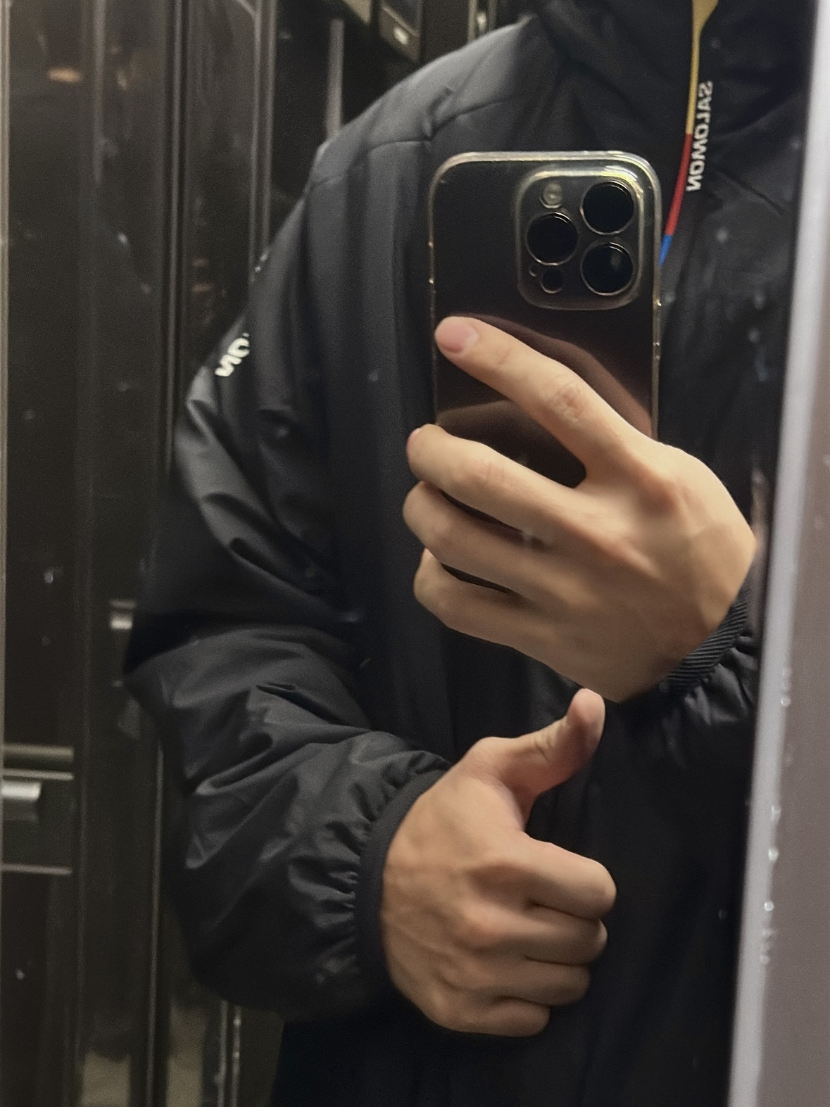 Teket CT Lightweight Down Jacket Light Gray, Salomon Modisay Padded Jacket Black 착용 스타일 - 4