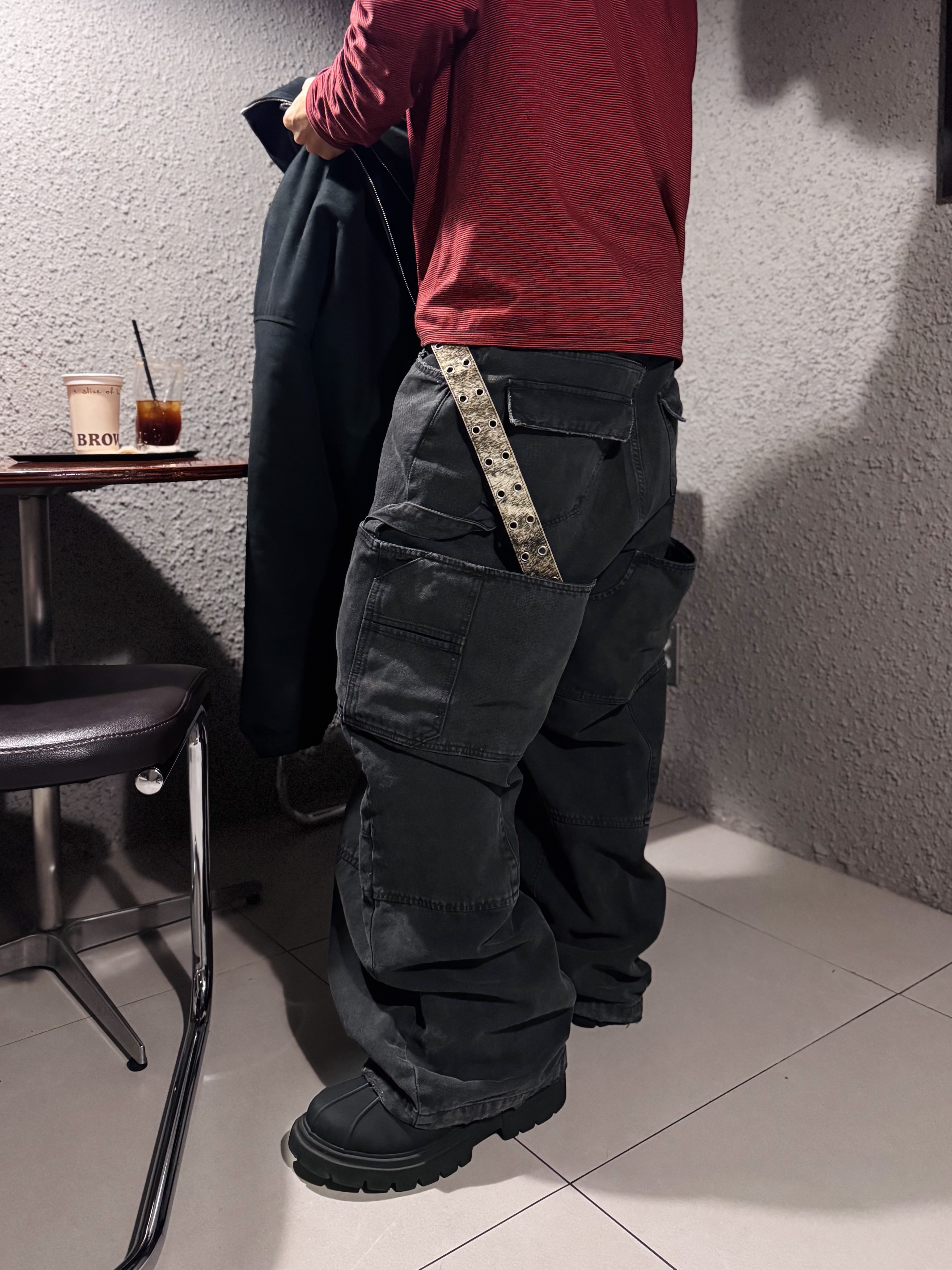 Nonnod Double Knee Cover Pants Vintage Black, MJD x Kamien Double Hole Belt Oak Brown 착용 스타일 - 1