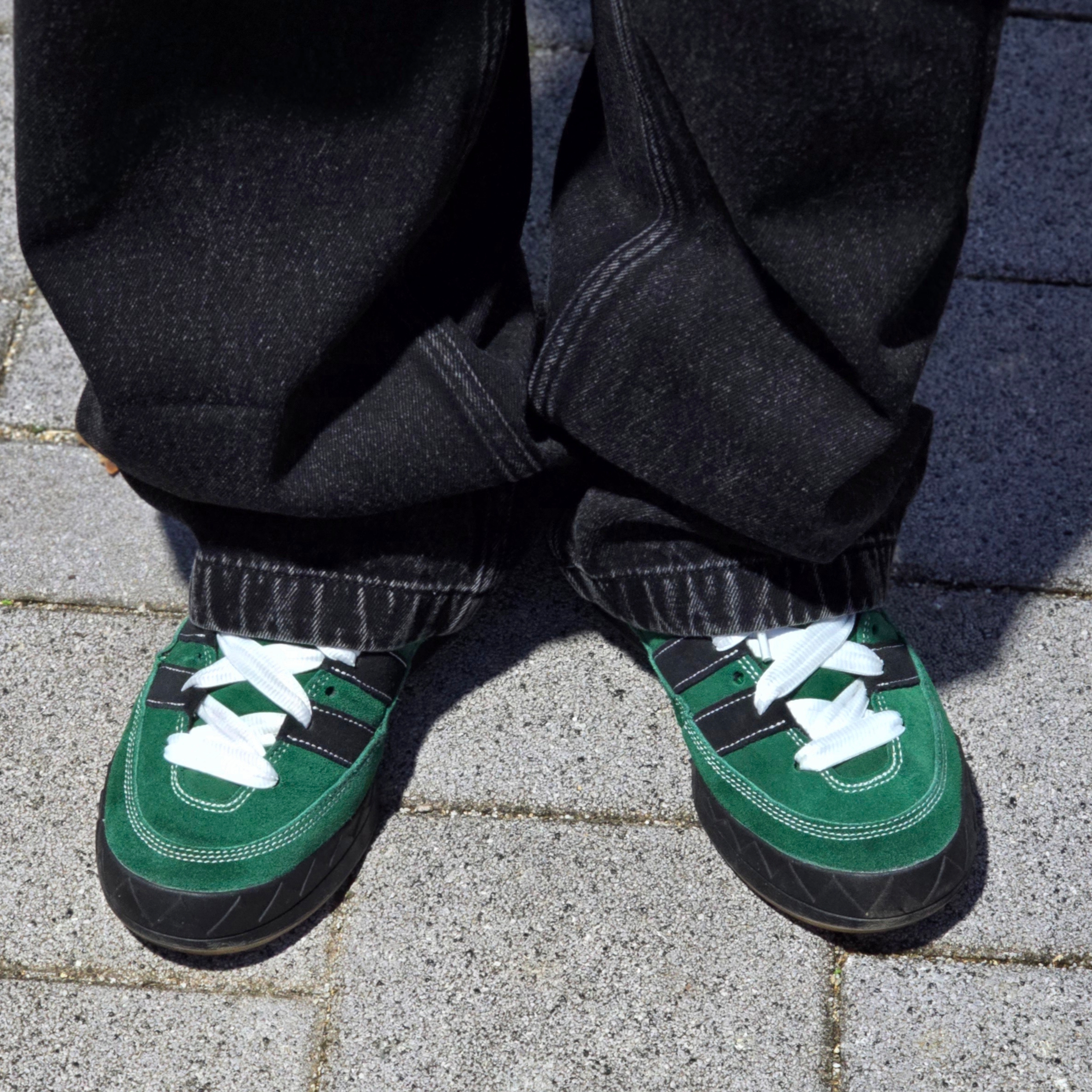 Adidas x YNuK Adimatic Dark Green Core Black 착용 스타일 - 1