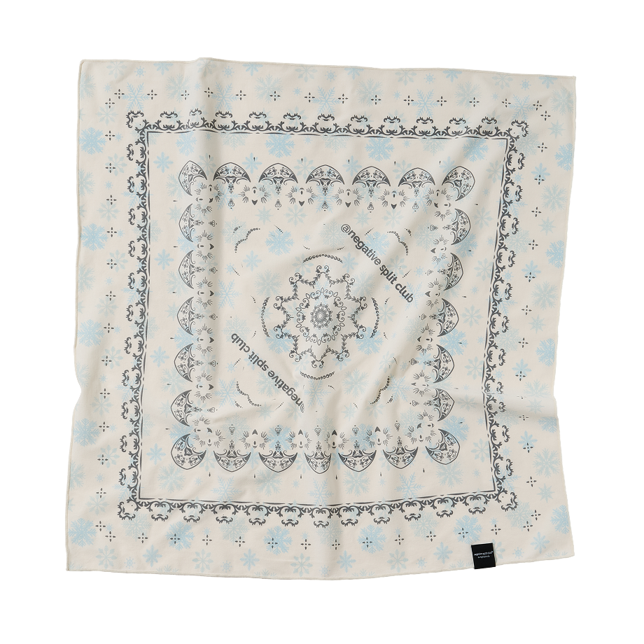 25FWABD04GR negative split club Snowflake Bandana Swift Pro Gray