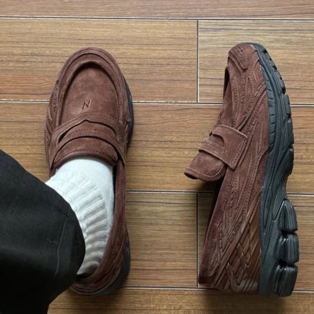 New Balance 1906L Rich Oak 착용 스타일