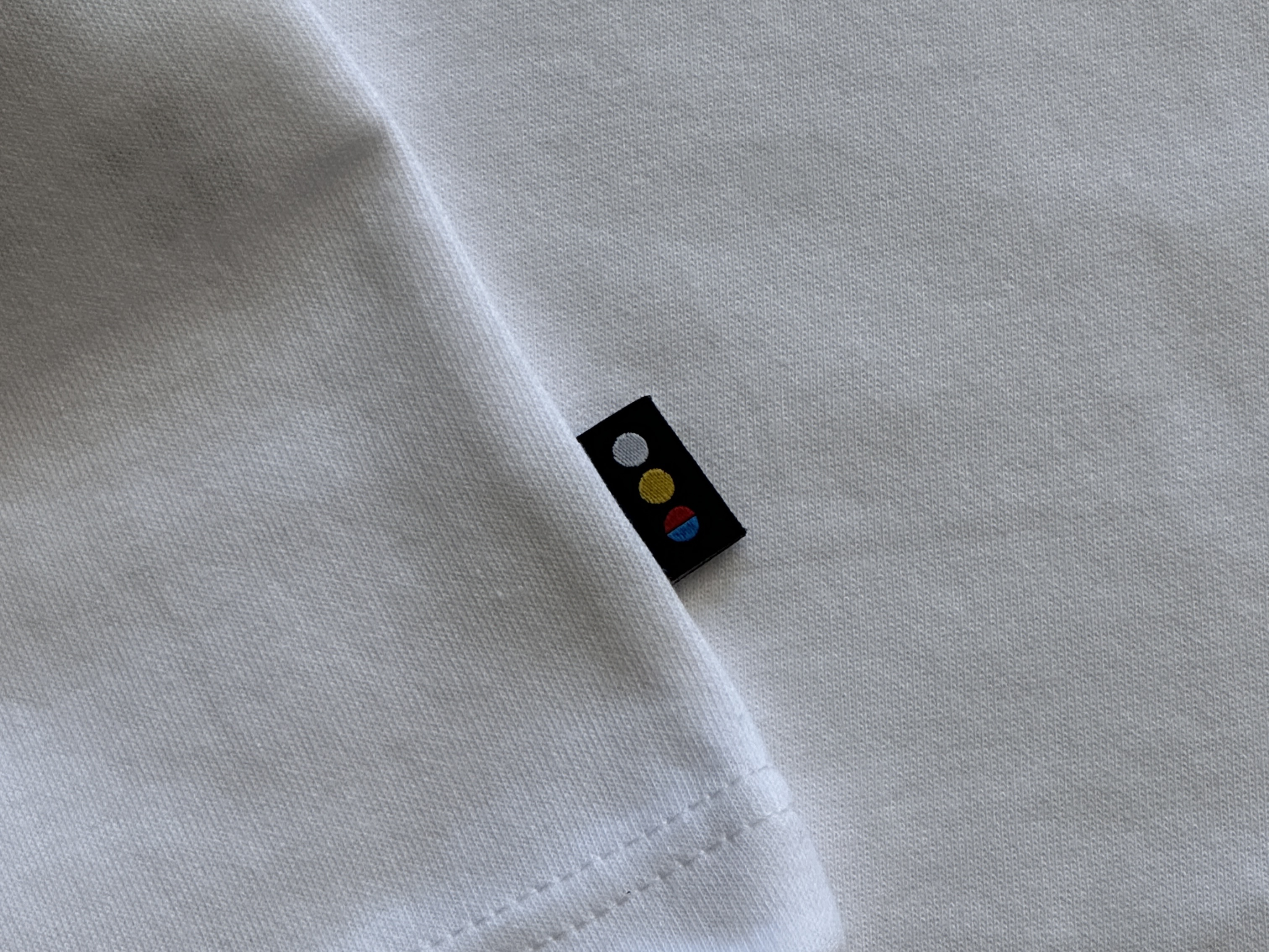 IAB Studio IAB Long Sleeve White 착용 스타일 - 5