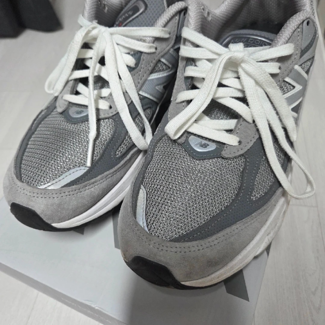 New Balance 990v6 Made in USA Grey - D Standard 착용 스타일