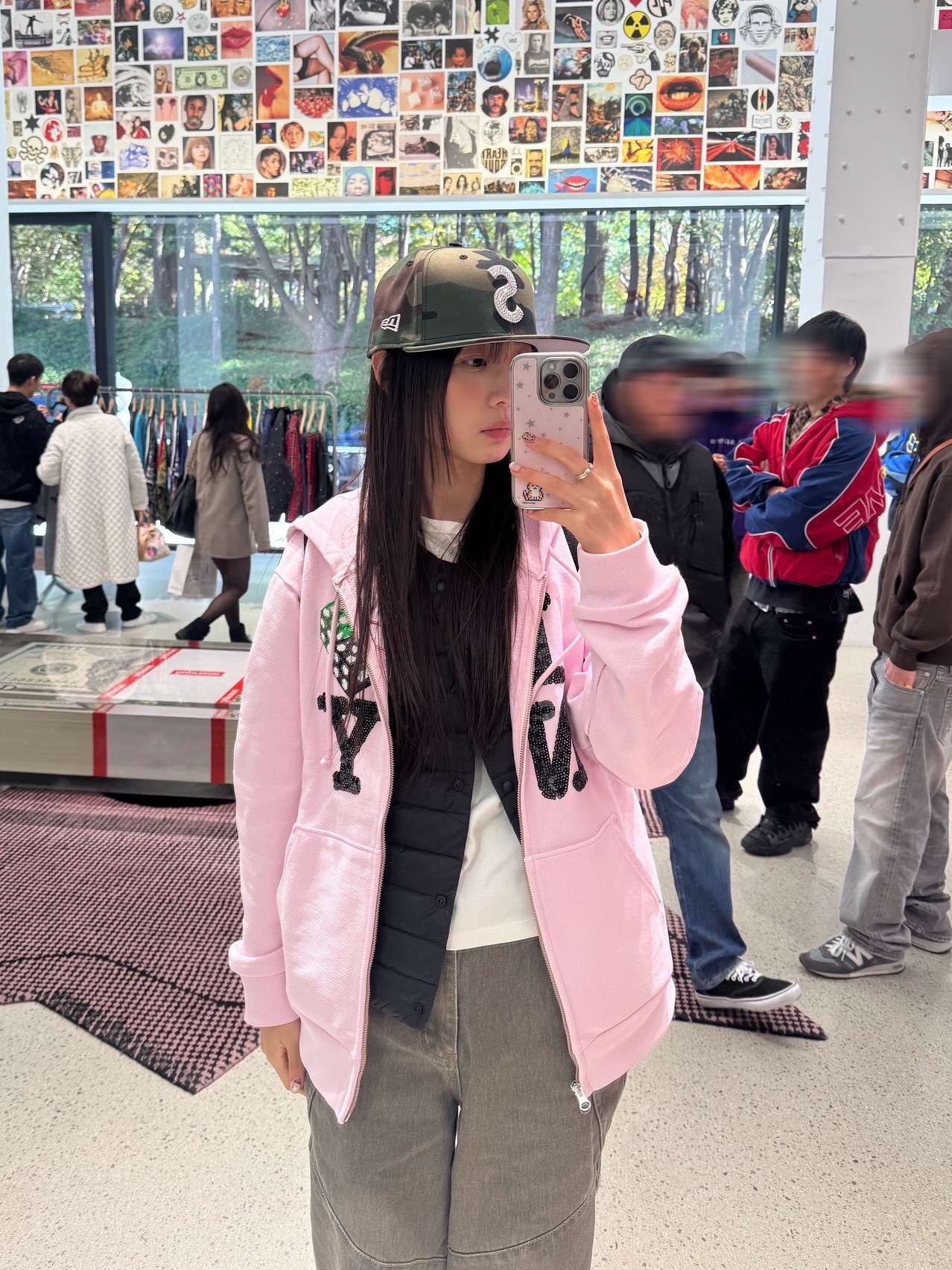 Supreme Swarovski S Logo New Era Woodland Camo - 25FW 착용 스타일