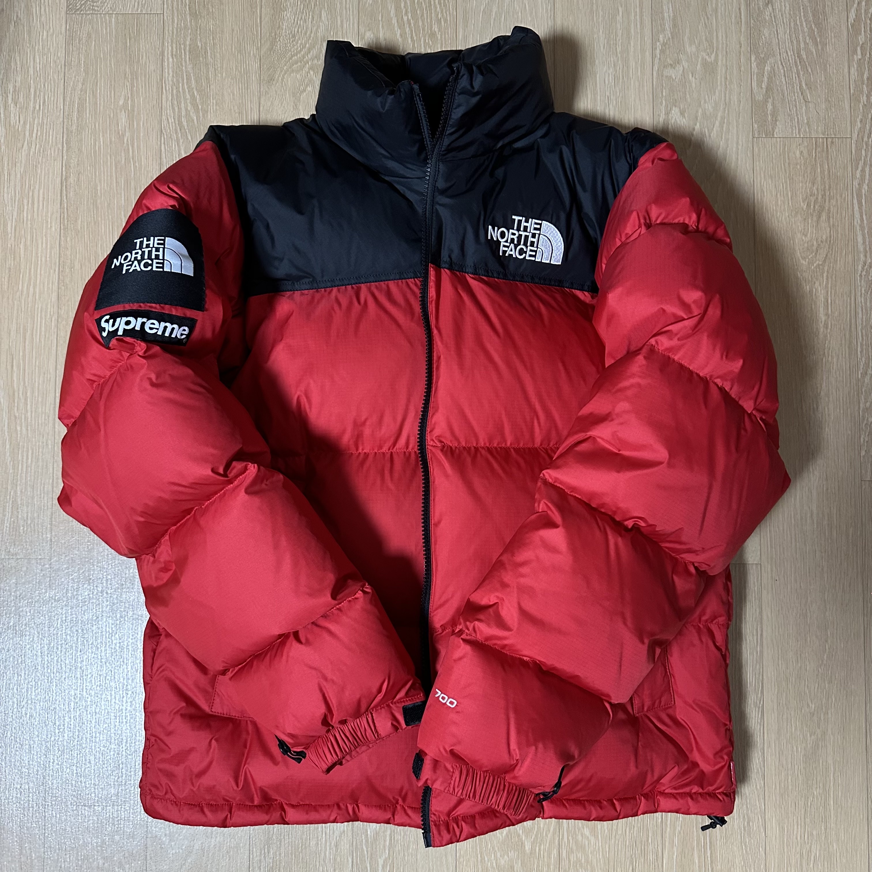 Supreme x The North Face Nuptse Jacket Red - 24FW 착용 스타일 - 1