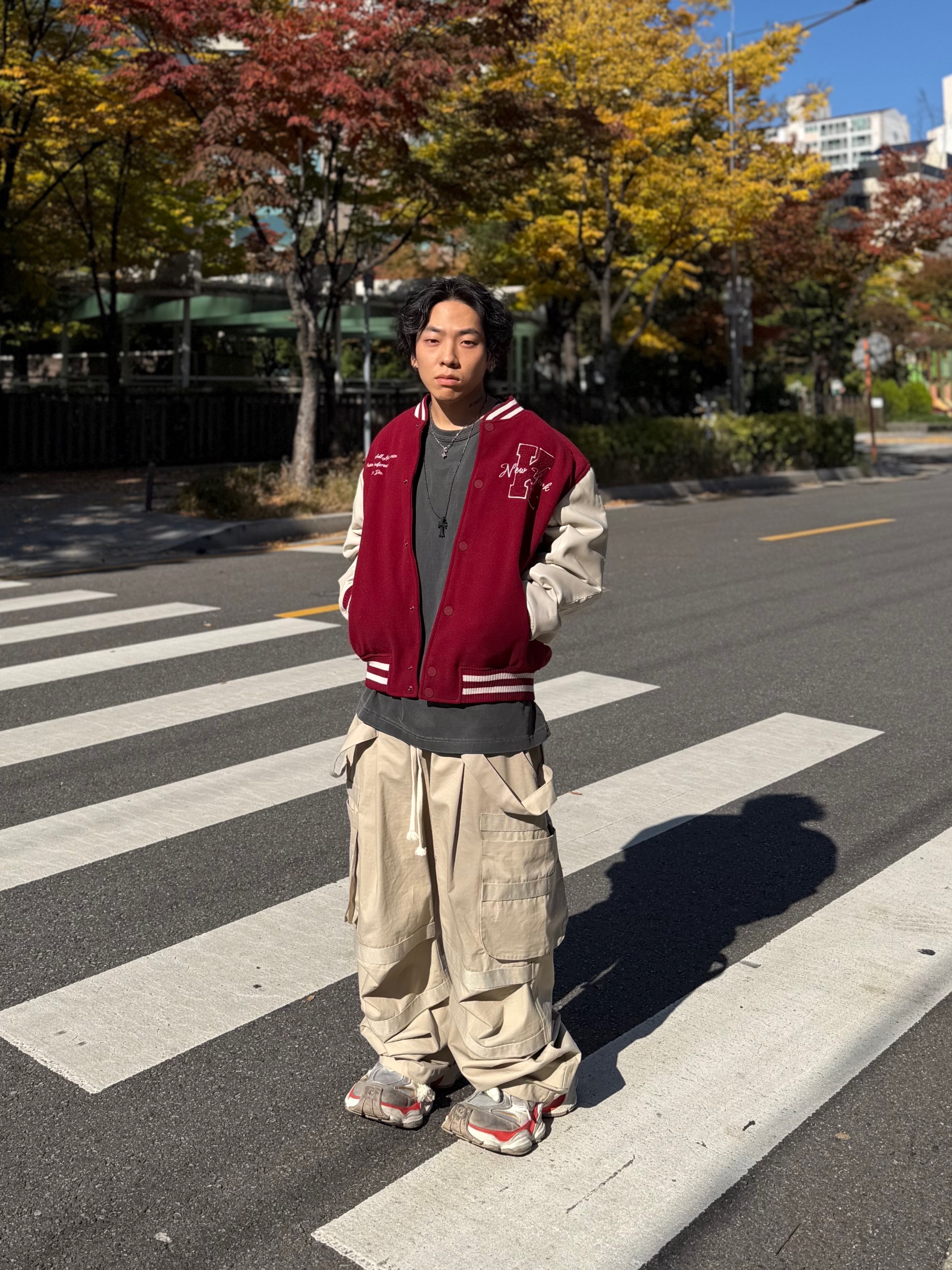 Balenciaga Cargo Sneakers Beige Grey Red, Wapworks Hard Knocks Cargo Pants Dune 착용 스타일 - 3