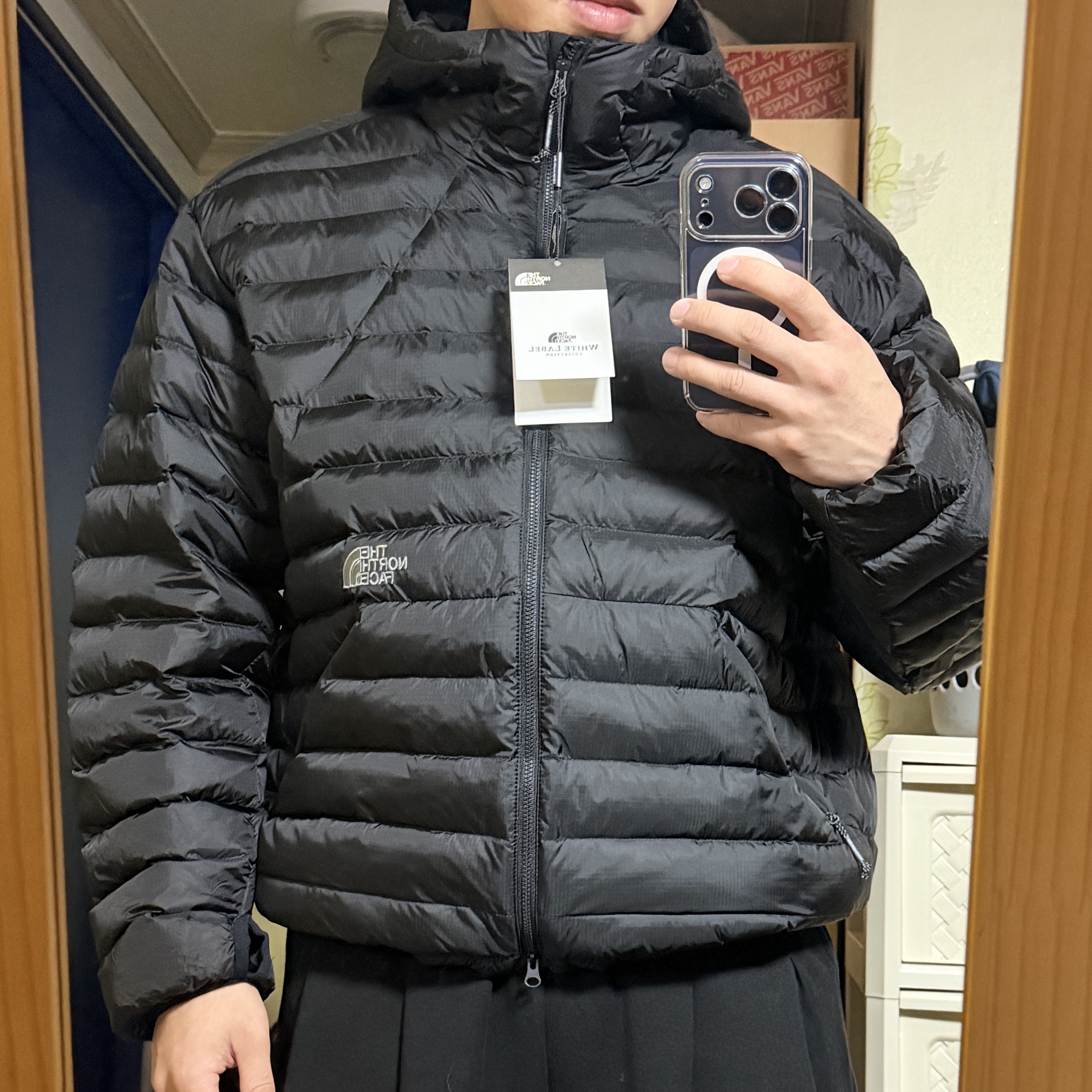 The North Face Ventus On Jacket Black 착용 스타일