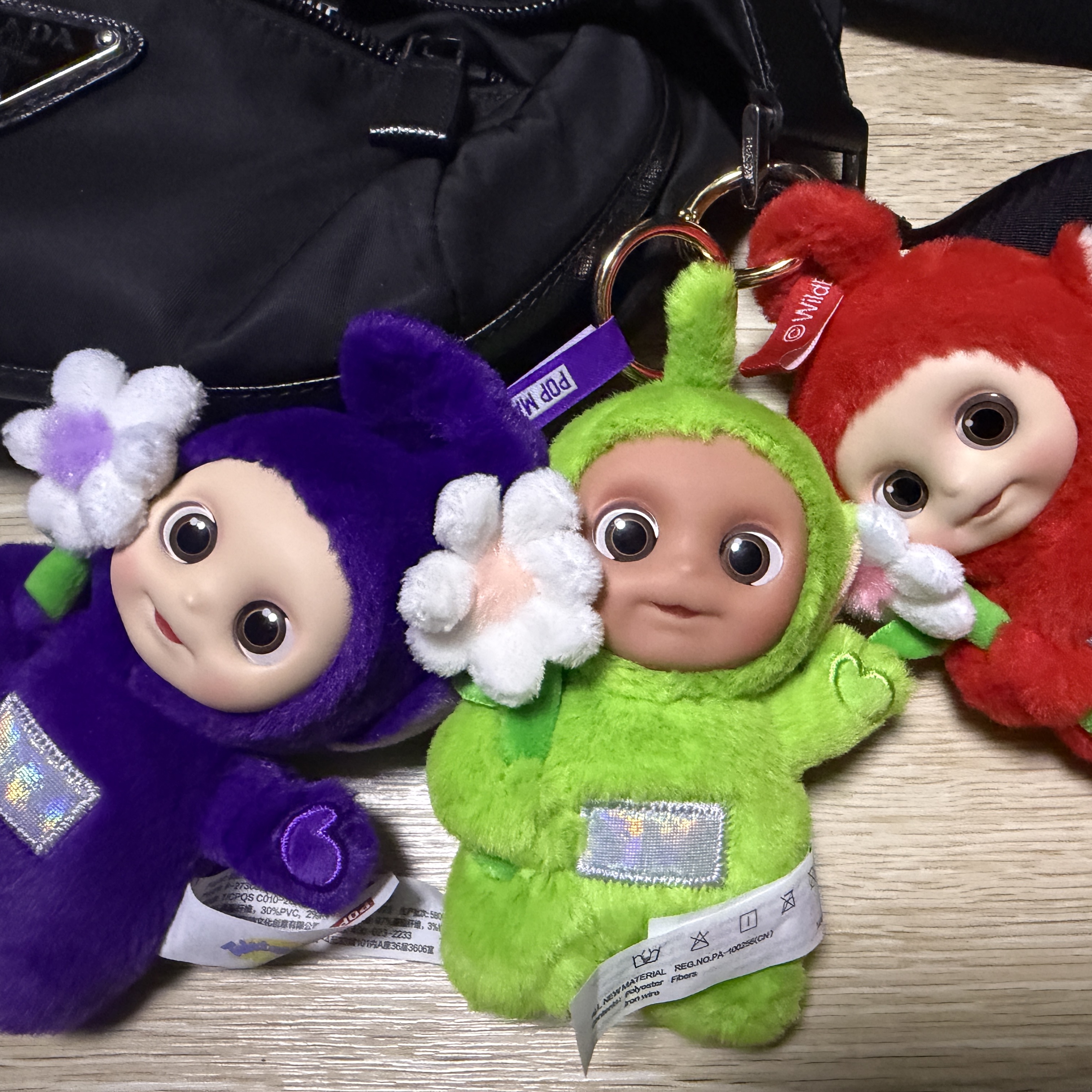 Pop Mart Teletubbies Say Hello Series Figures Sealed Case Po's Happy Flower (Opened Case) 착용 스타일