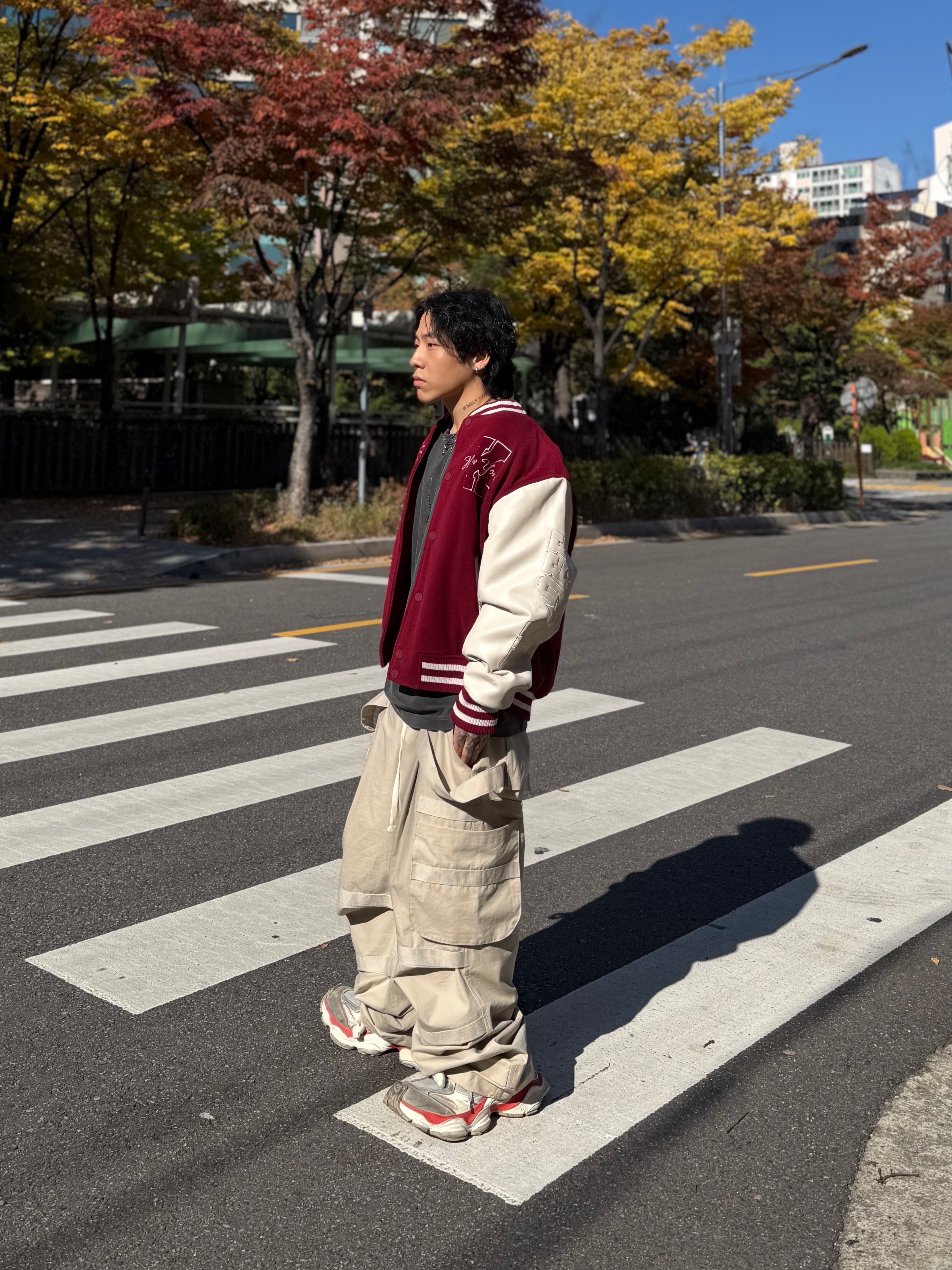 Balenciaga Cargo Sneakers Beige Grey Red, Wapworks Hard Knocks Cargo Pants Dune 착용 스타일 - 4