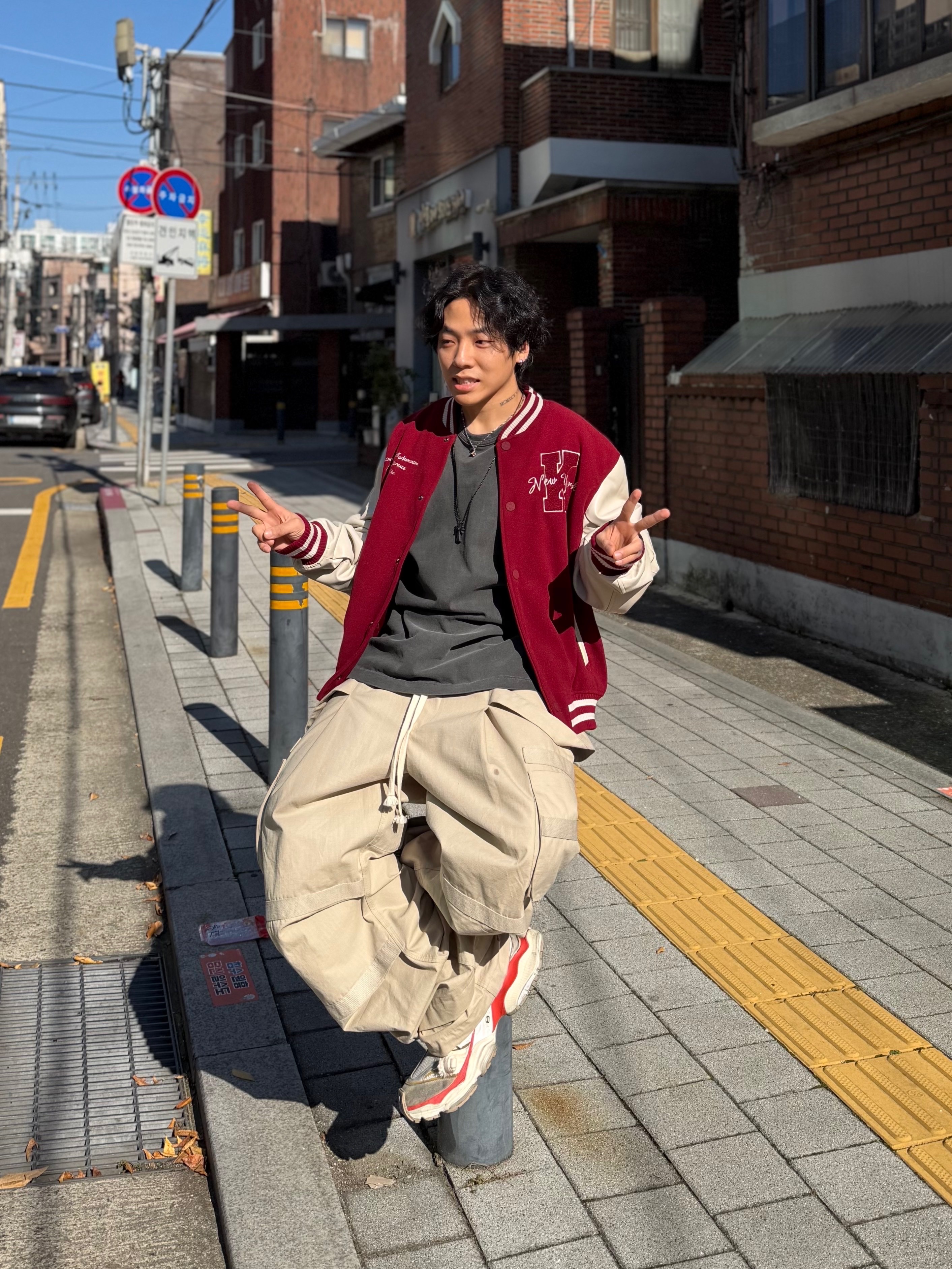 Balenciaga Cargo Sneakers Beige Grey Red, Wapworks Hard Knocks Cargo Pants Dune 착용 스타일 - 6