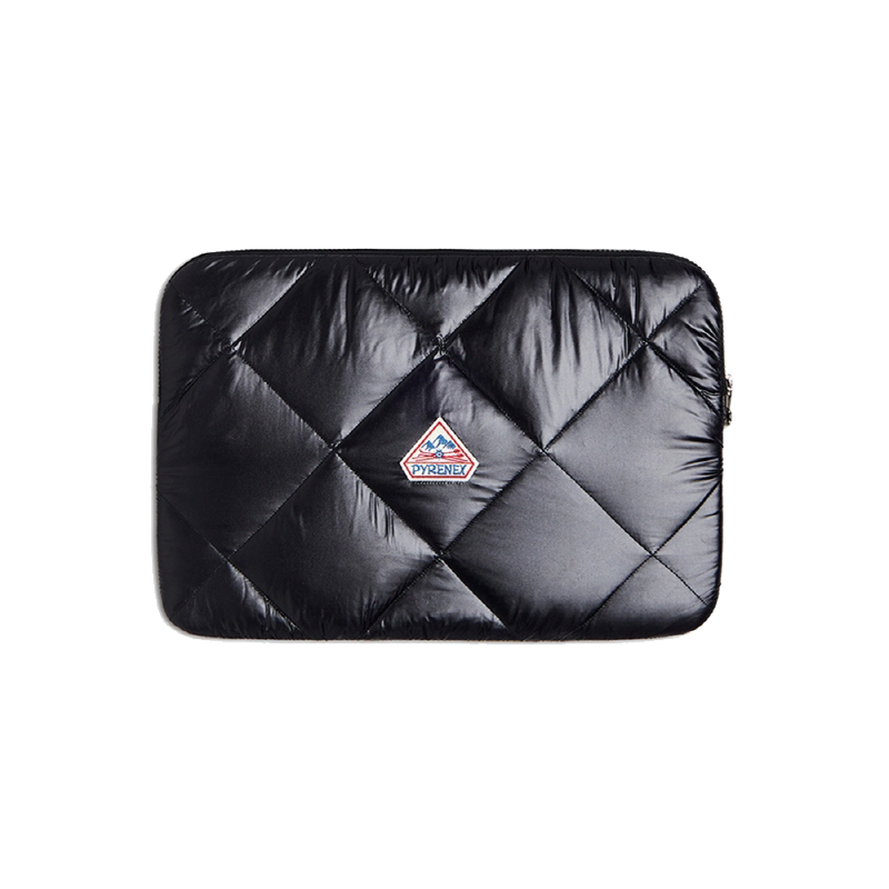 피레넥스 (24`s) 토르 15인치 패디드 파우치 - 블랙(Pyrenex (24's) THOR 15 inch Padded Pouch - Black)