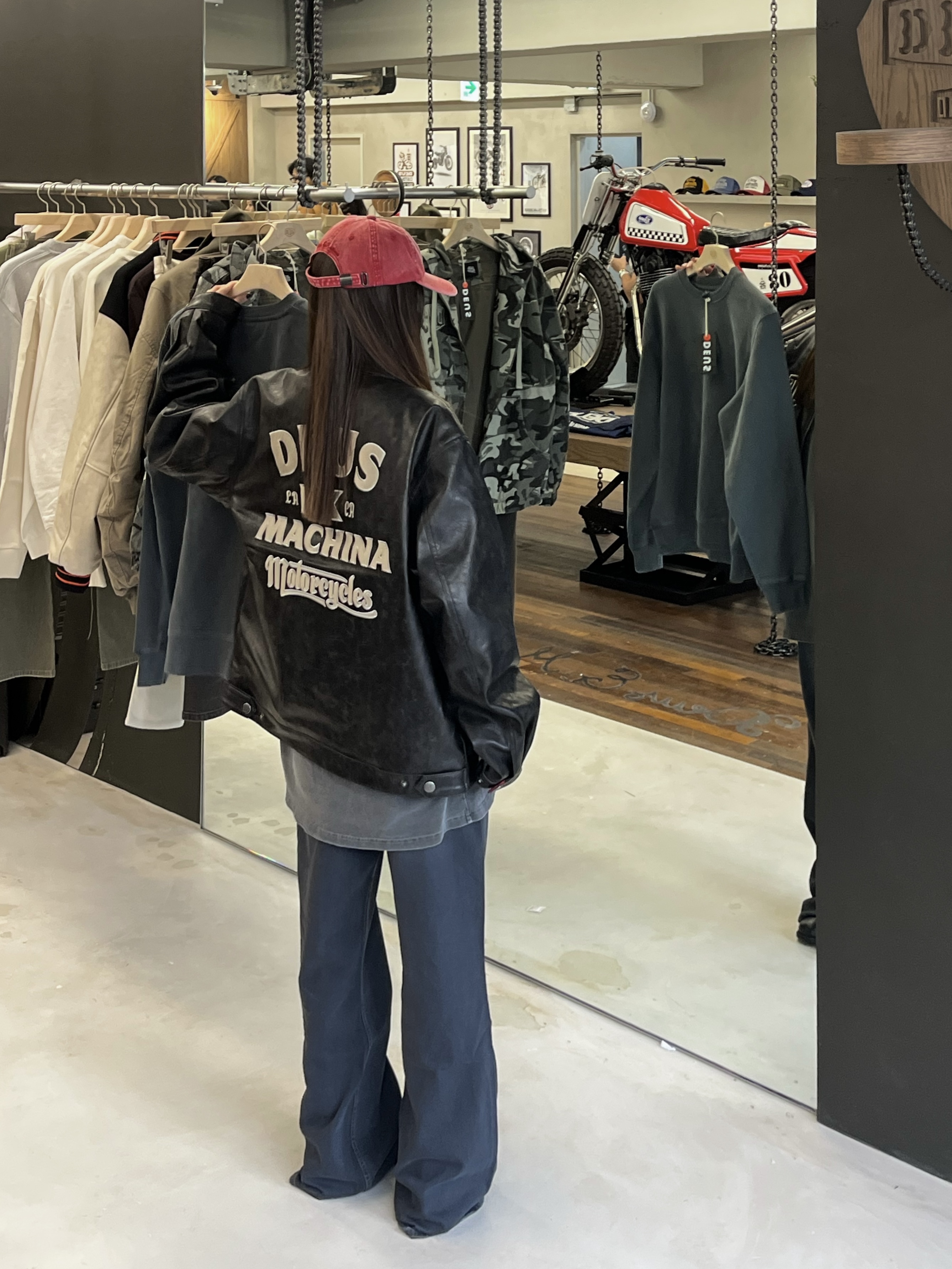 Deus Ex Machina Rider’s Friend Jacket Black, Deus Ex Machina Shield Garment Dyed Dad Cap Burgundy 착용 스타일 - 10