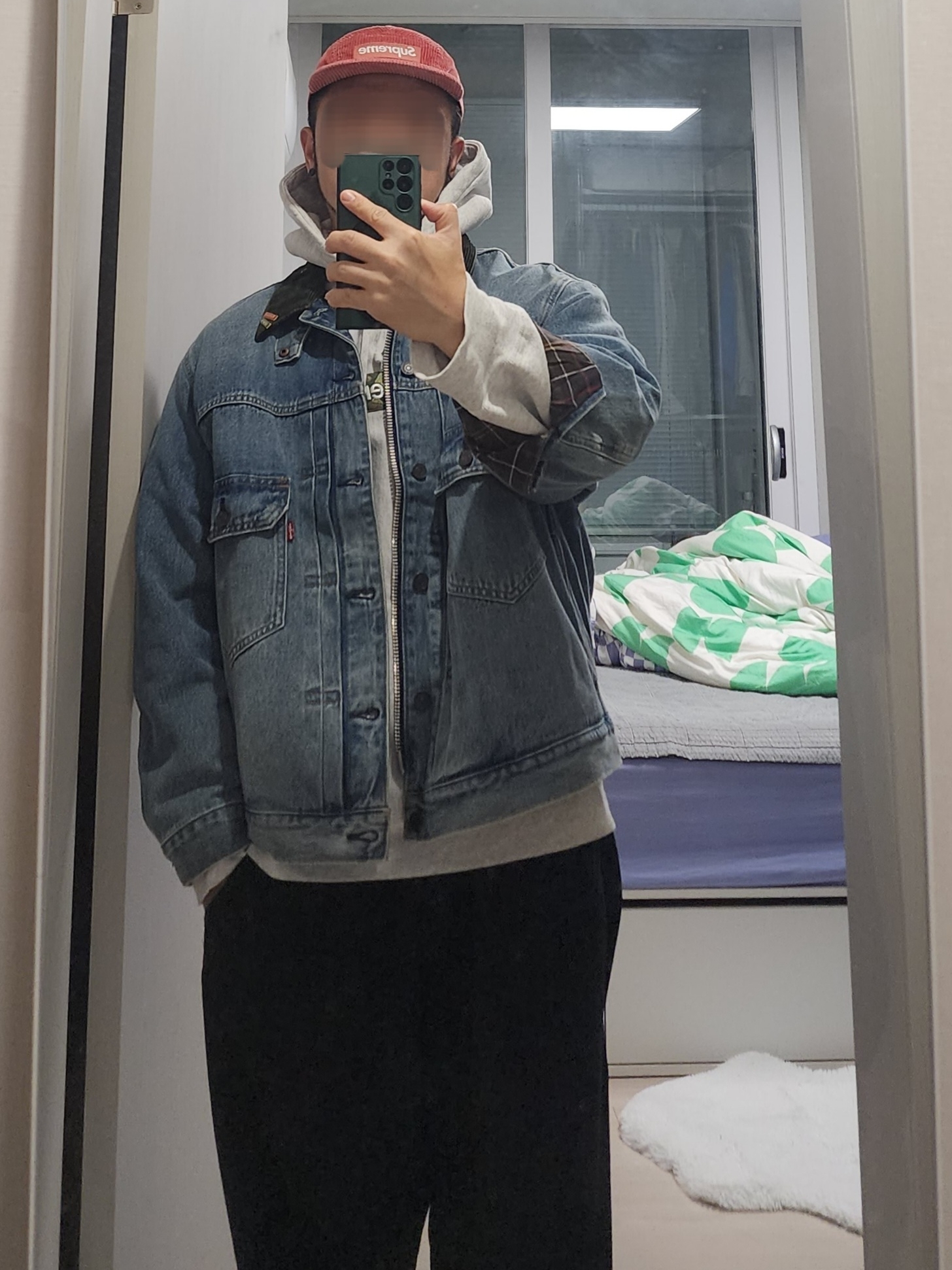 Levi's x Barbour Type II Trucker Jacket Vintage Washed Denim, Supreme Box Logo Hooded Sweatshirt Ash Grey - 23FW 착용 스타일 - 2