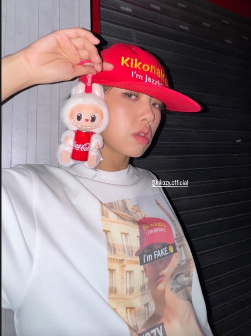 Kikozy KIkonald's Cap Red, Kikozy KIkonald's Cap Ivory 착용 스타일
