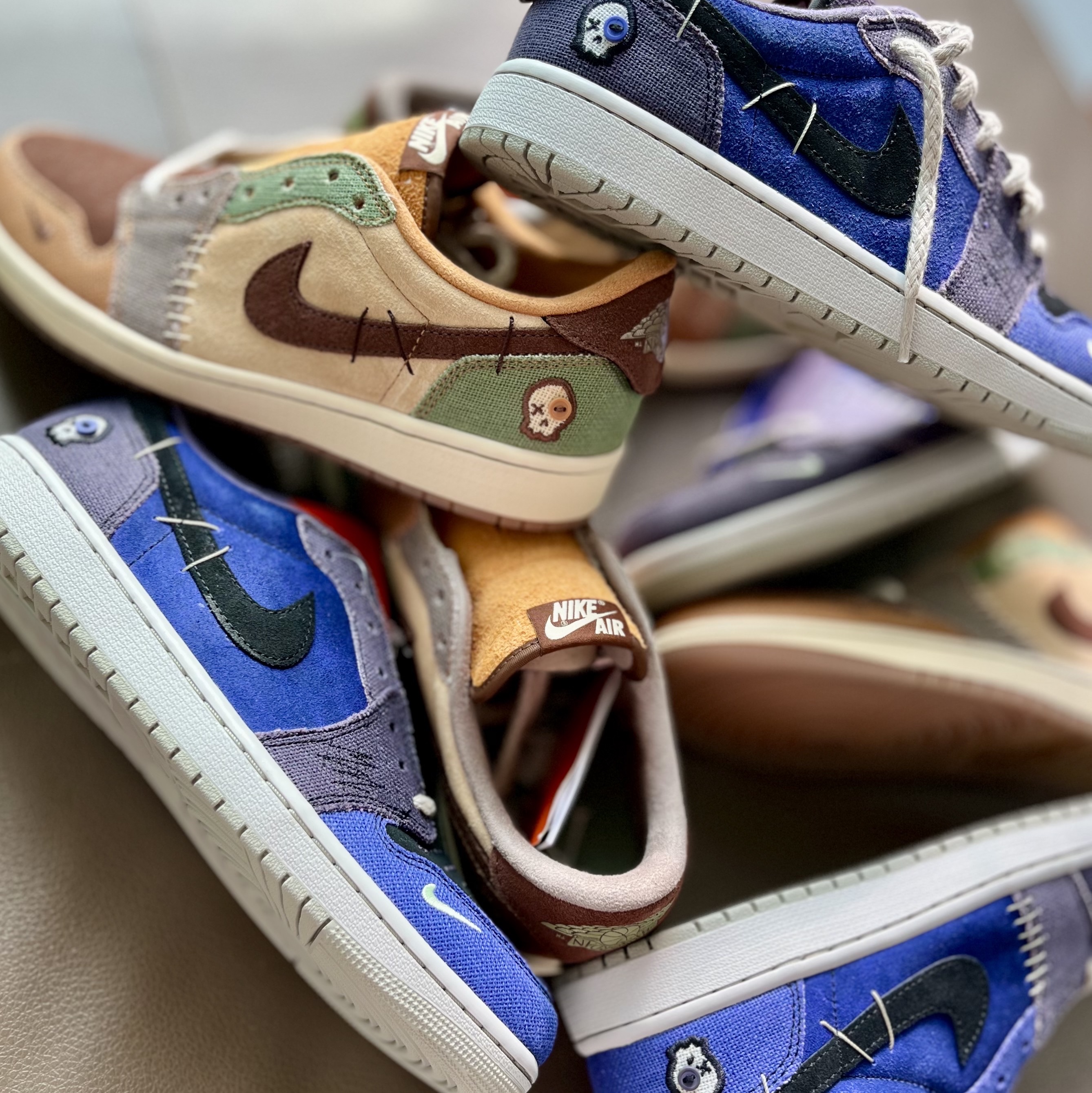 Jordan 1 x Zion Williamson Retro Low OG Regency Purple and Dark Raisin, Jordan 1 x Zion Williamson Retro Low OG Flax and Oil Green 착용 스타일
