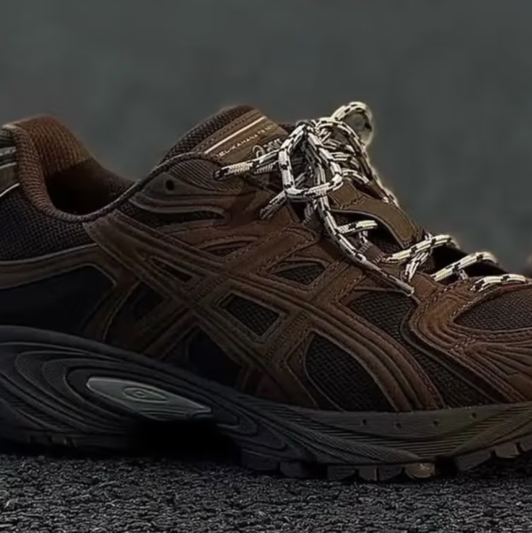 Asics Gel-Kahana TR V4 Cream Brown 착용 스타일 - 3
