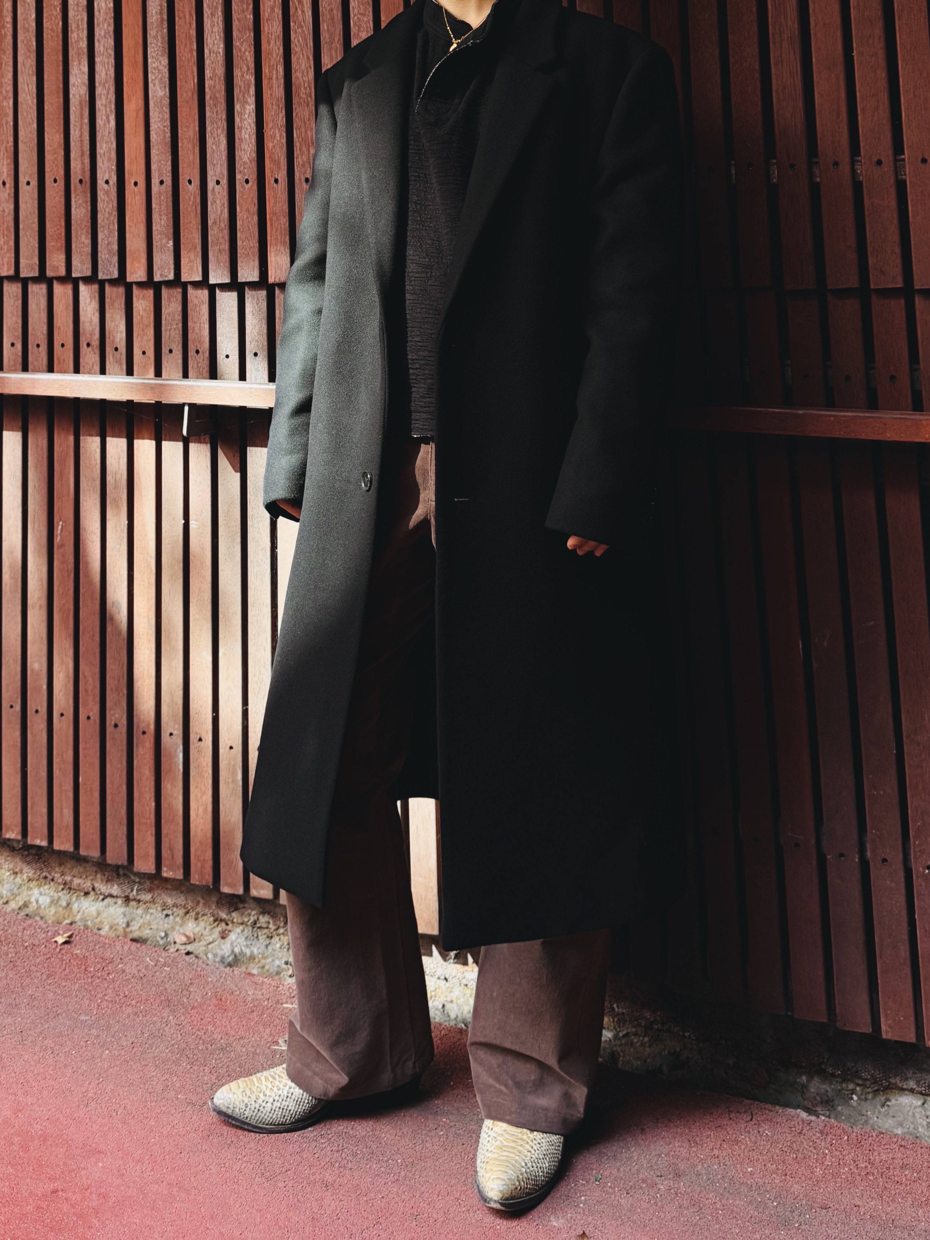 Customellow Cashmere Blended Single Coat Black 착용 스타일 - 6