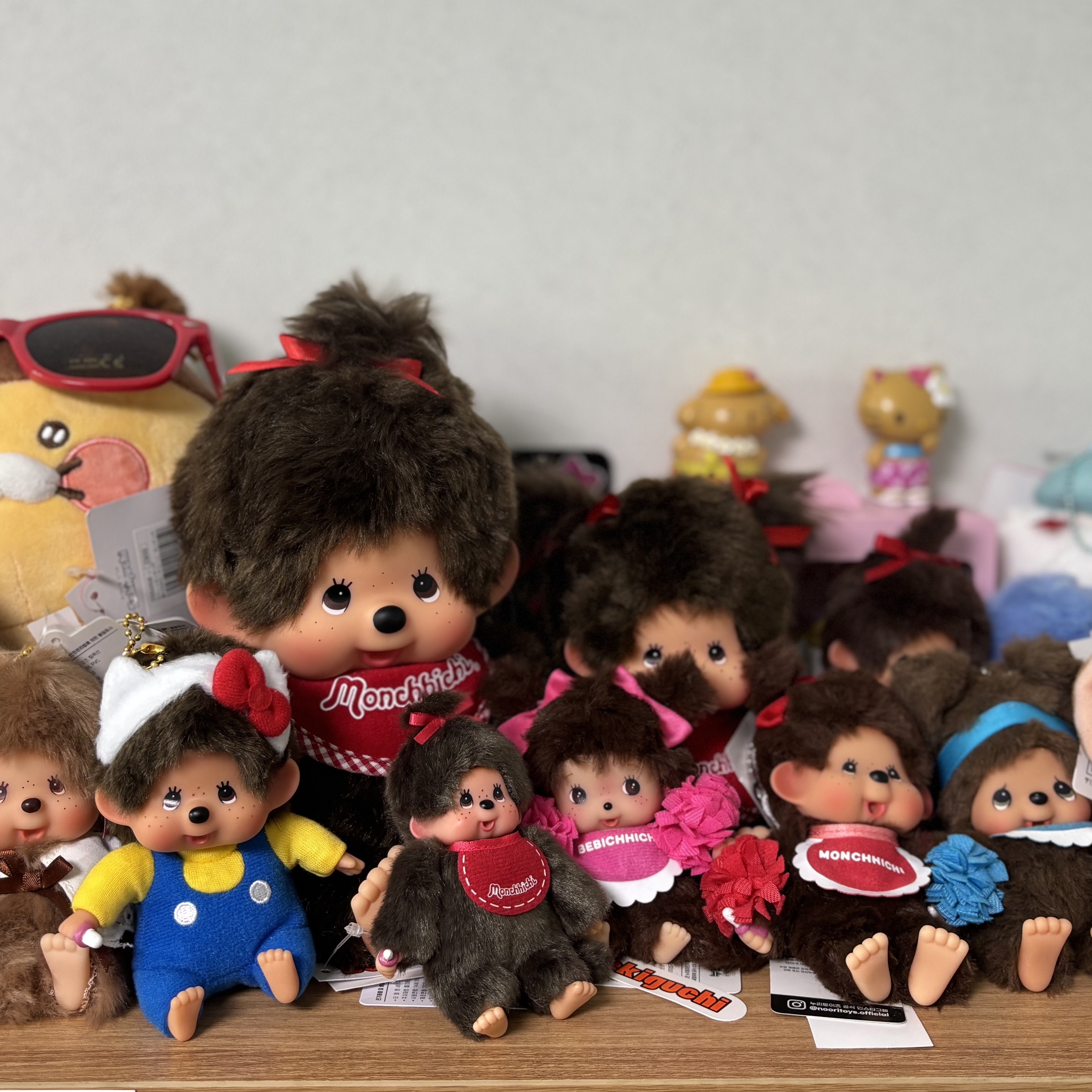 Monchhichi Premium Standard M Brown Girl 착용 스타일