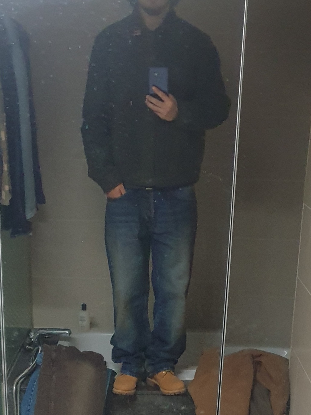 Levi's x Barbour Type II Waxed Jacket Olive Wax, Supreme Distressed Loose Fit Selvedge Jean Washed Indigo - 25SS 착용 스타일 - 1