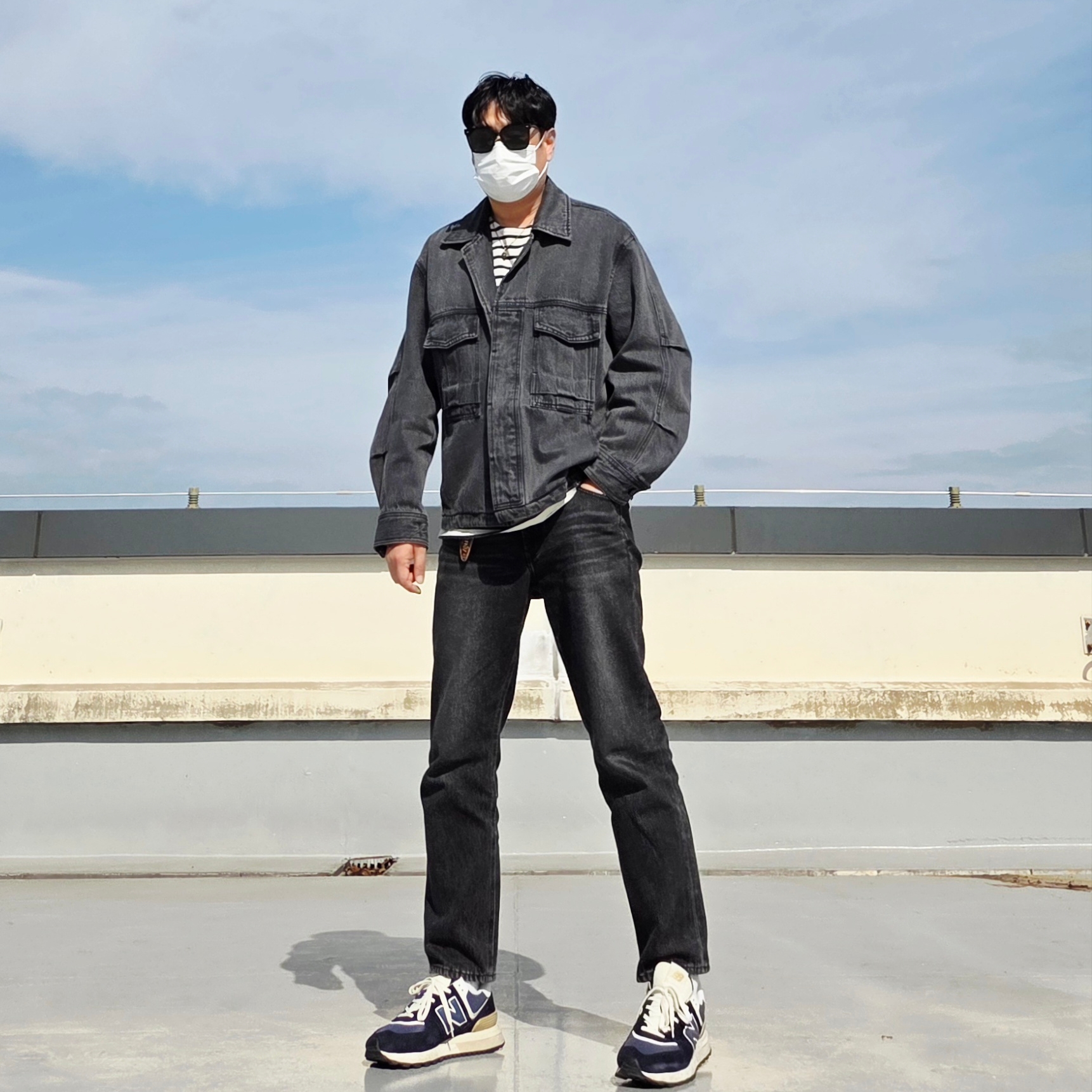 Ogarp Metal Keyring Silver, New Balance 574 Legacy Navy 착용 스타일 - 2