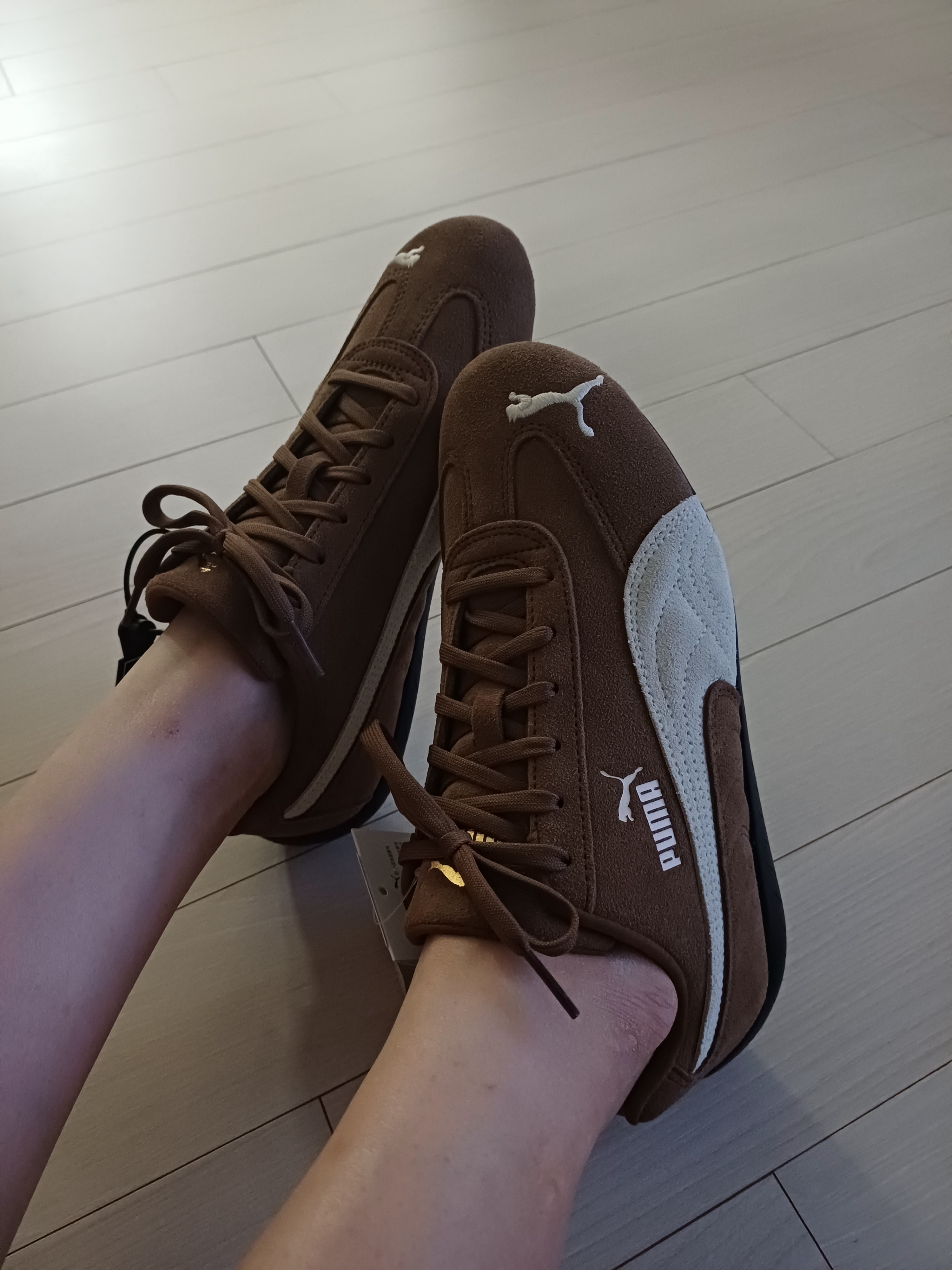 Puma Speedcat OG Haute Coffee Frosted Ivory 착용 스타일 - 1
