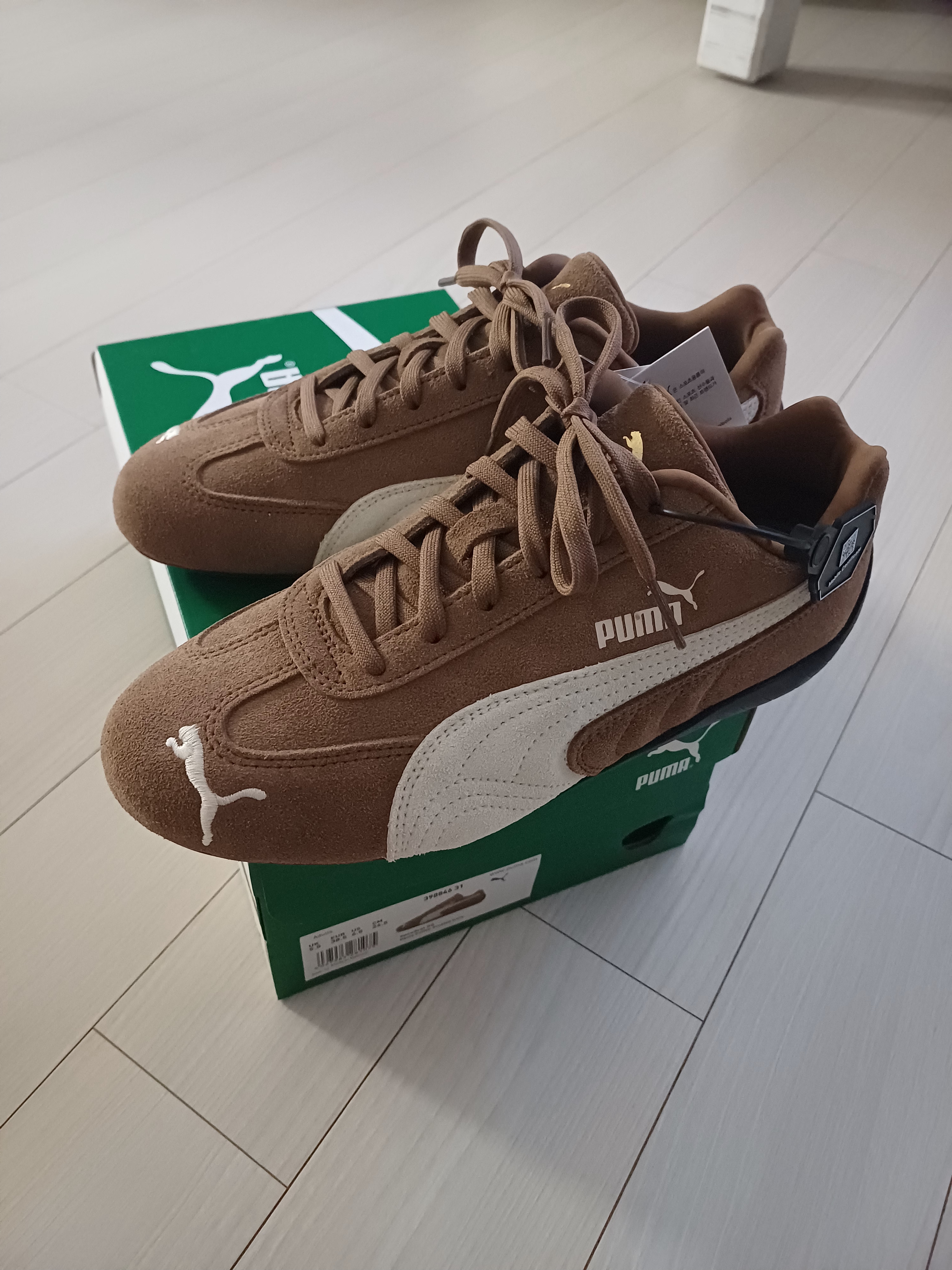 Puma Speedcat OG Haute Coffee Frosted Ivory 착용 스타일 - 6