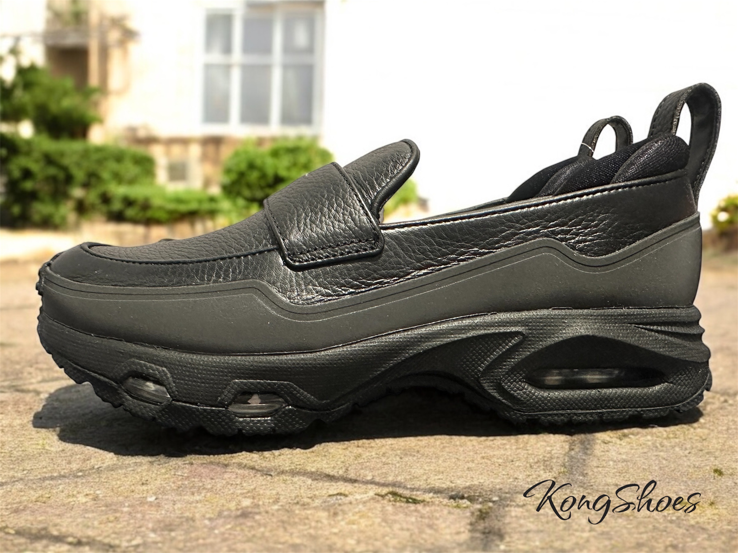 (W) Nike x SWDC Air Max Phenomena Black Metallic Silver 착용 스타일