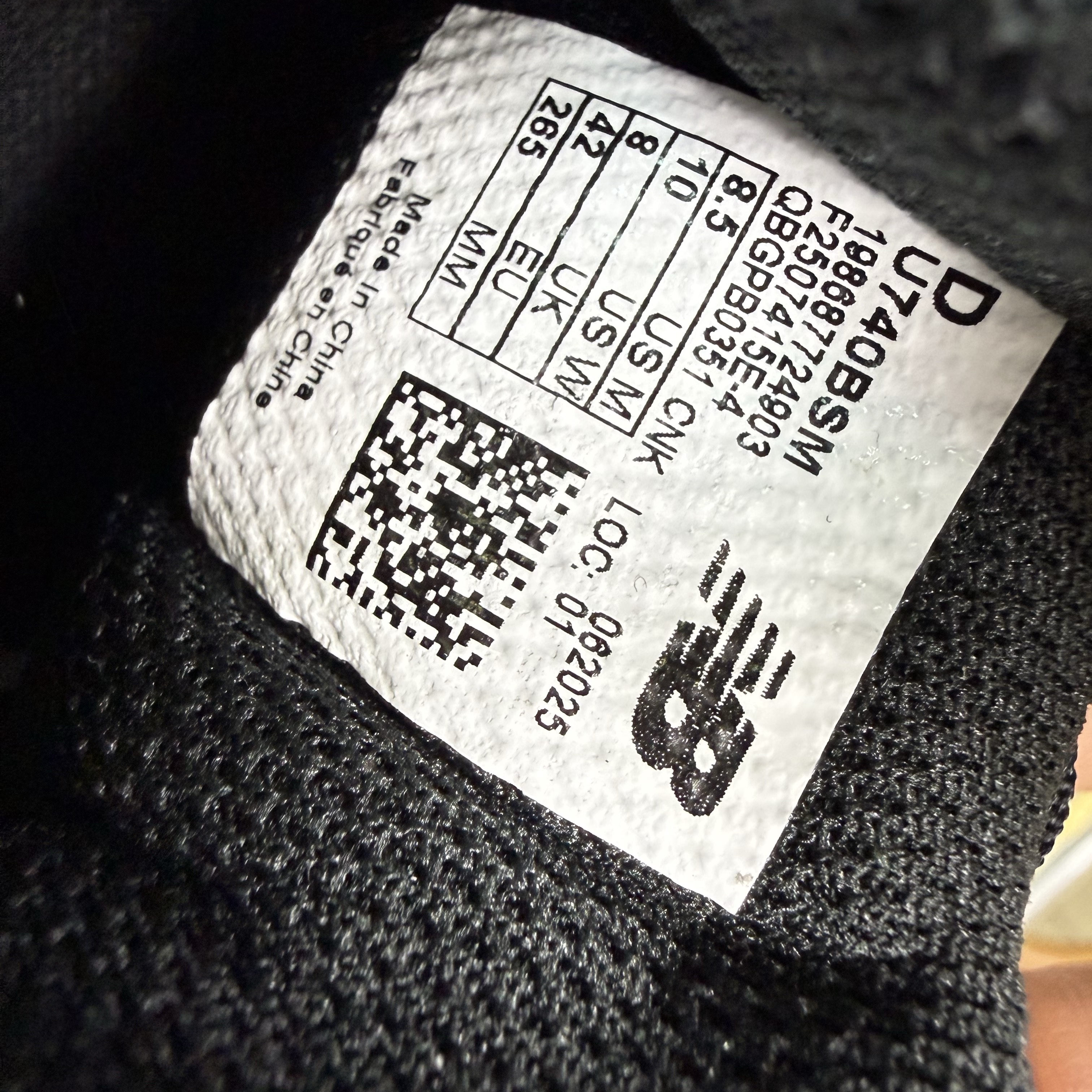 New Balance 740 Dark Silver Metallic 착용 스타일 - 5