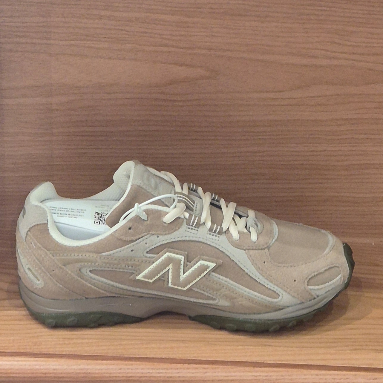 New Balance 204L Suede Mushroom Arid Stone 착용 스타일