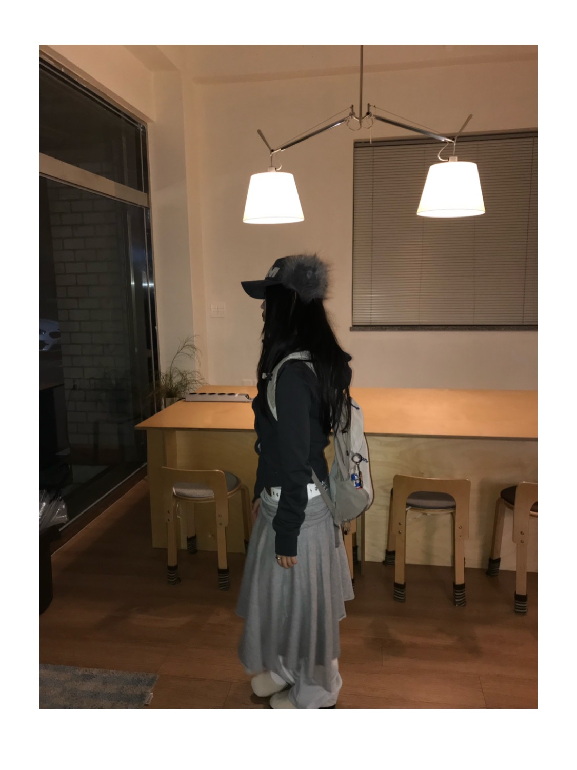 Salomon Trailblazer 10 Grey, Starbucks x BAPE Baby Milo Keychain 착용 스타일 - 2