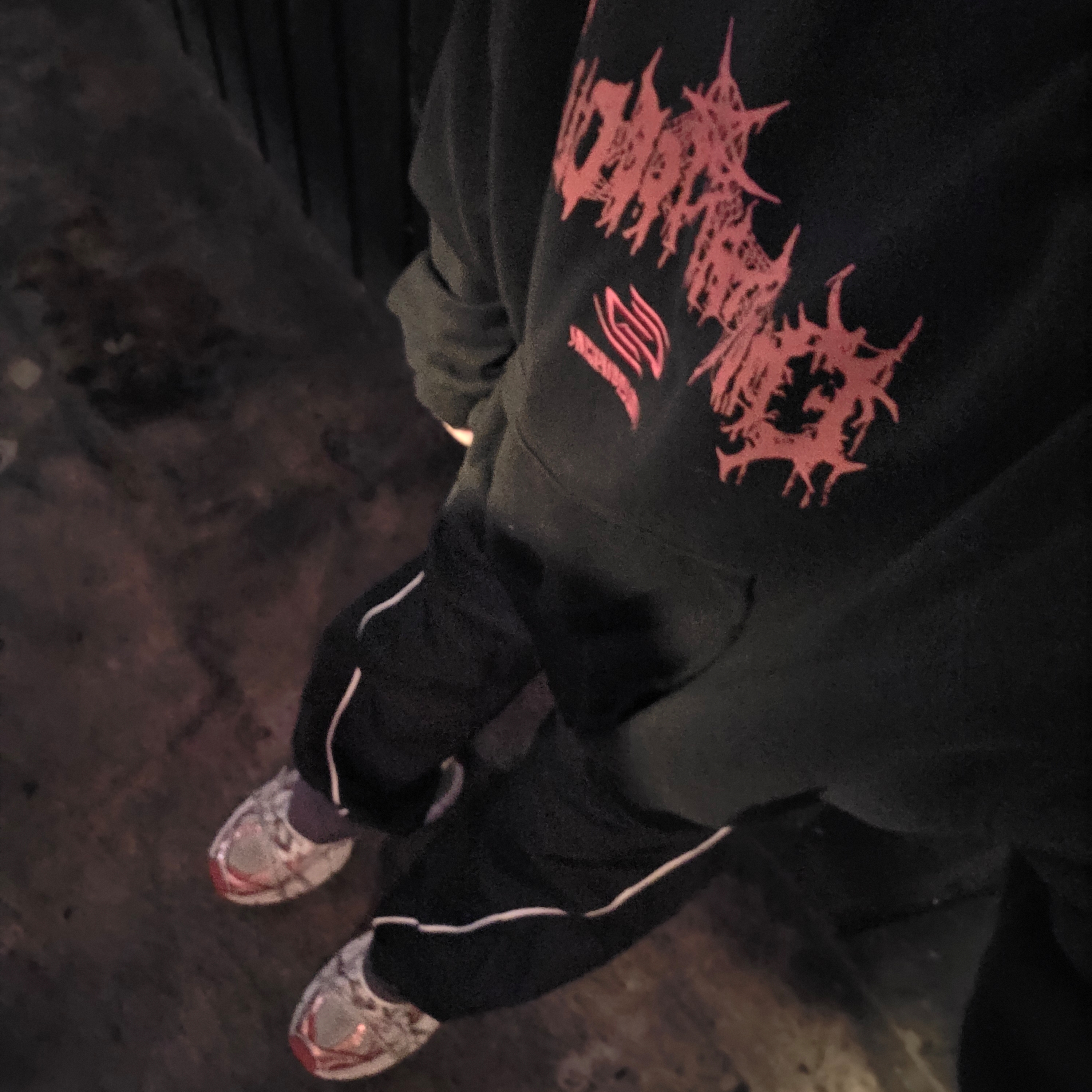 Undermycar x Emostanceclub Deremo Double Logo Oversized Hoodie Toreador - 23FW, Balenciaga 3XL Sneakers White Red 착용 스타일