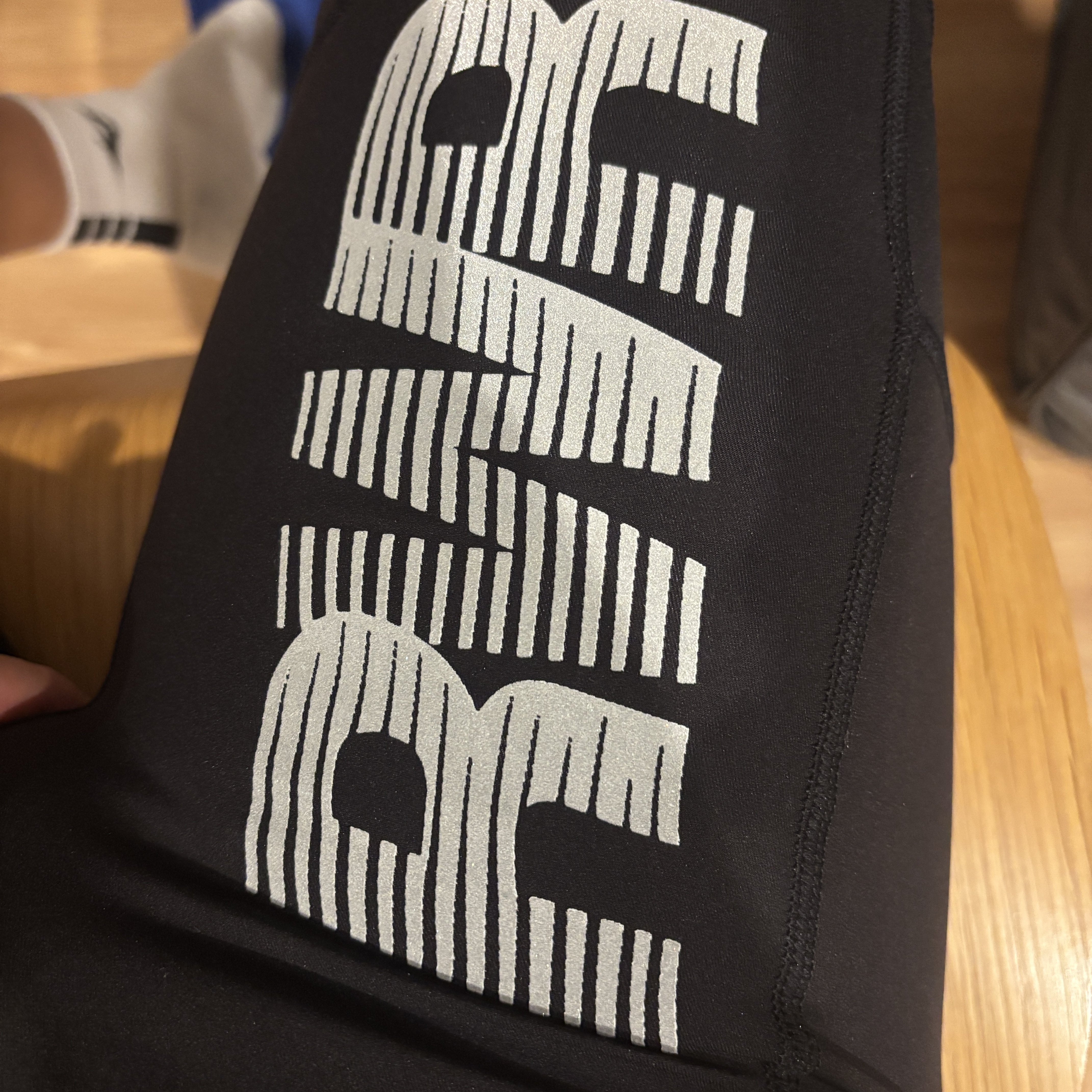 [KREAM 단독] runwhither Half Tights Black 착용 스타일