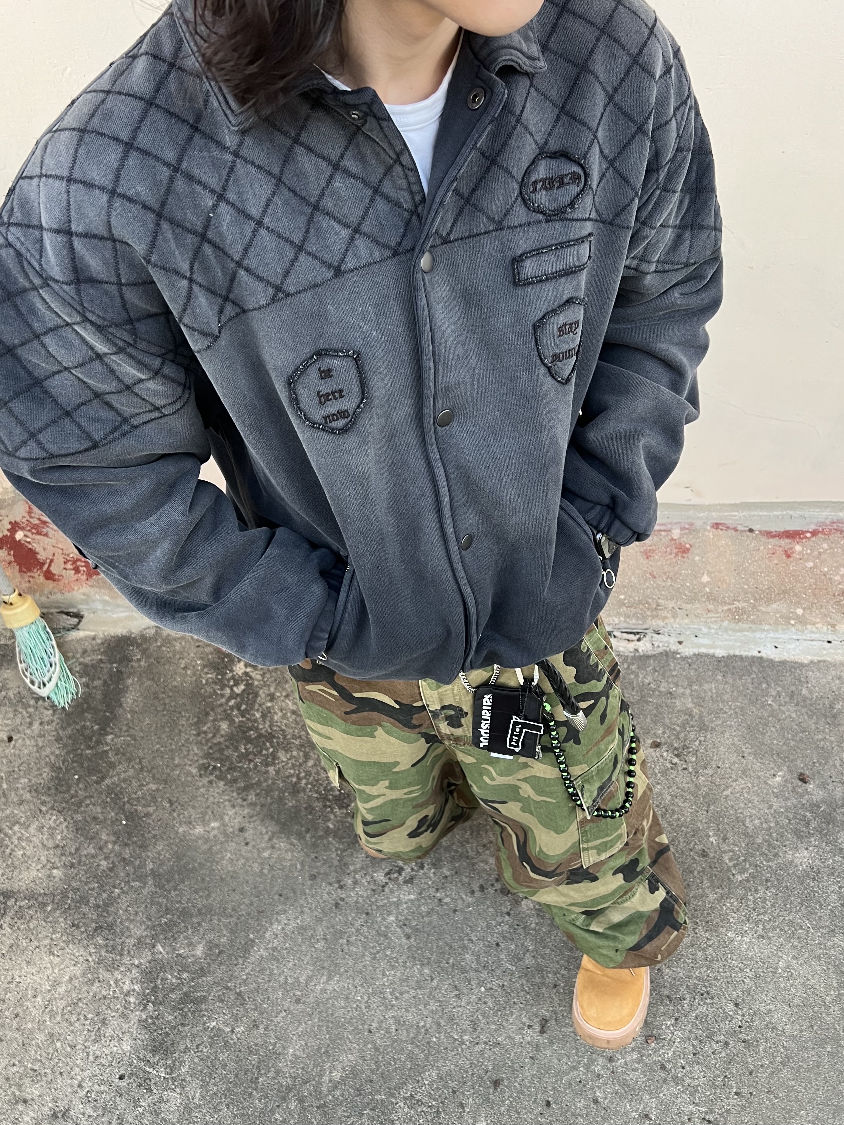 Safarispot Basic Safari Keyring Card Wallet Black, NOD Stone Washed Cargo Pants Camo 착용 스타일 - 1