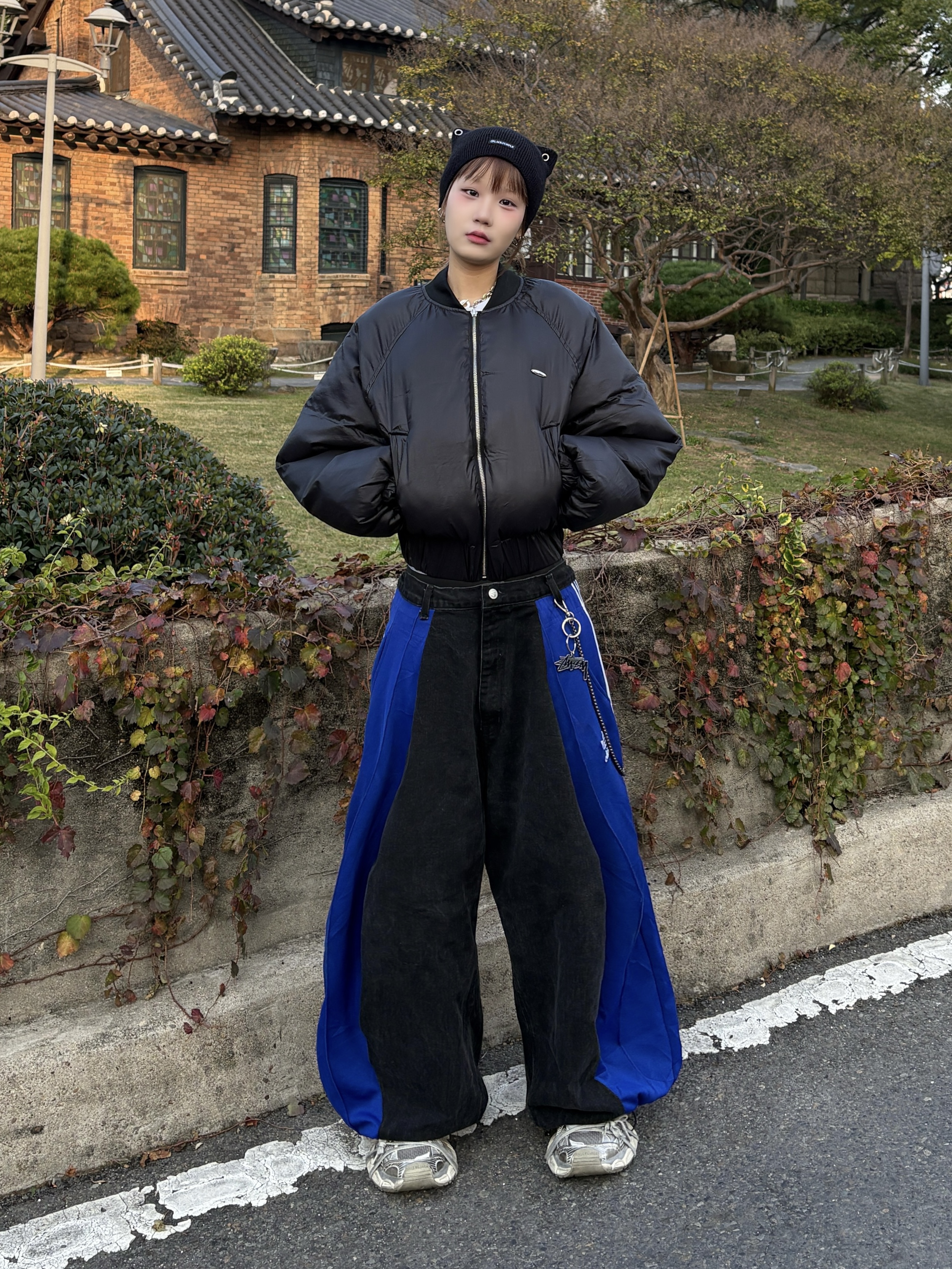 Balenciaga 3XL Sneakers Light Beige 착용 스타일 - 4